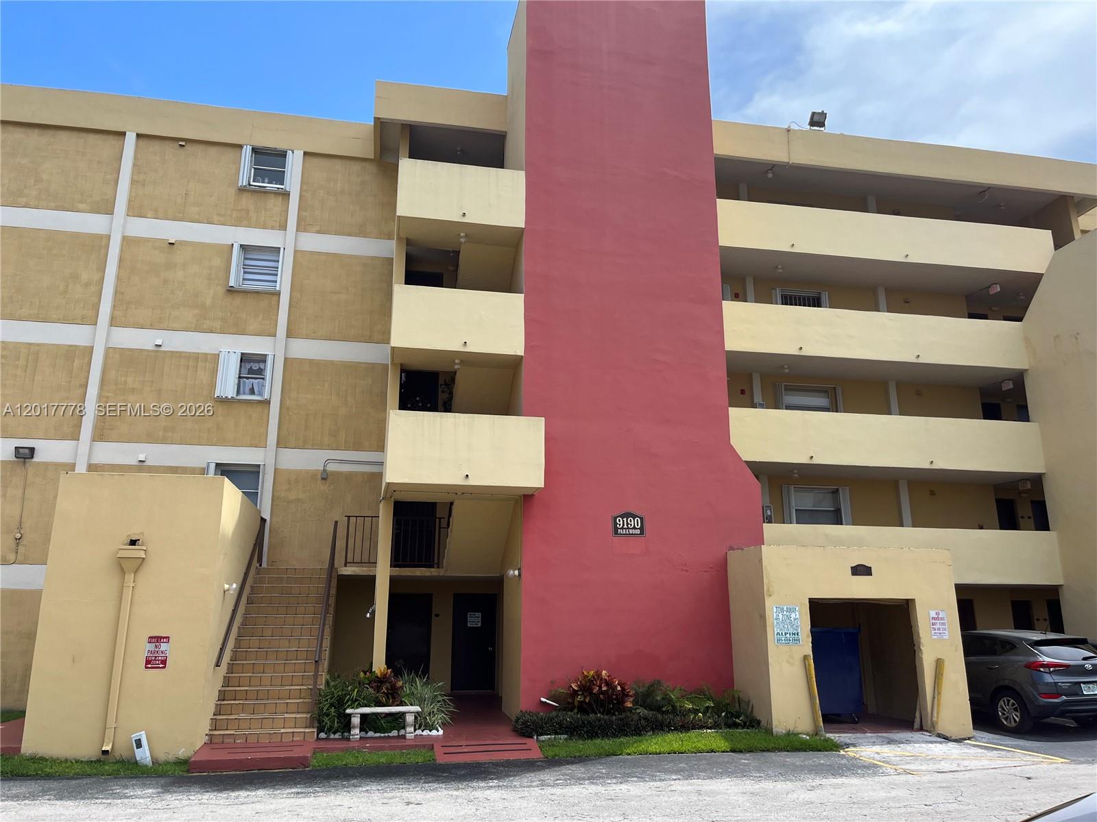 9190 Fontainebleau Boulevard 202, Miami, FL 33172, Miami