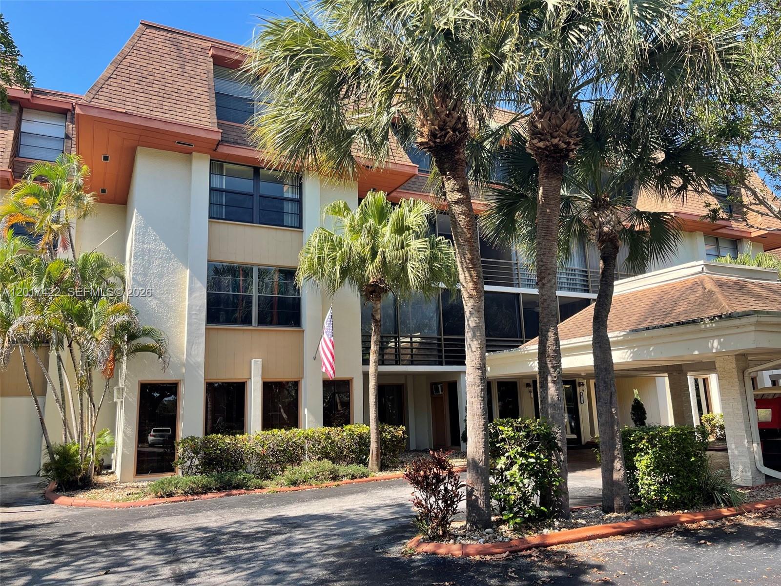 671 NE 195th Street 207E, Miami, FL 33179, Miami