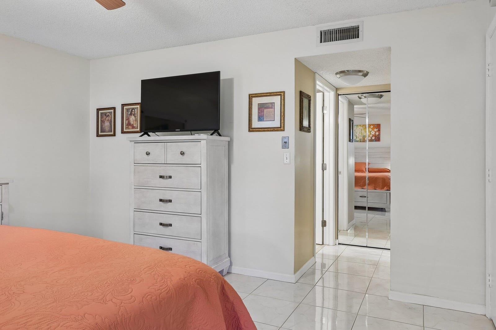 9681 E Sills Dr E 102 — photo 7