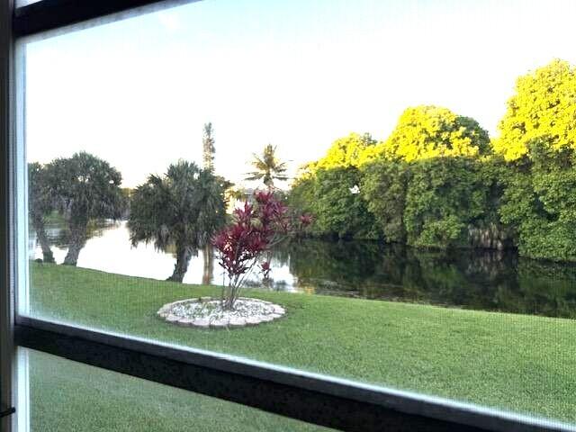 1019 Newport G, Deerfield Beach, FL 33442, Deerfield Beach