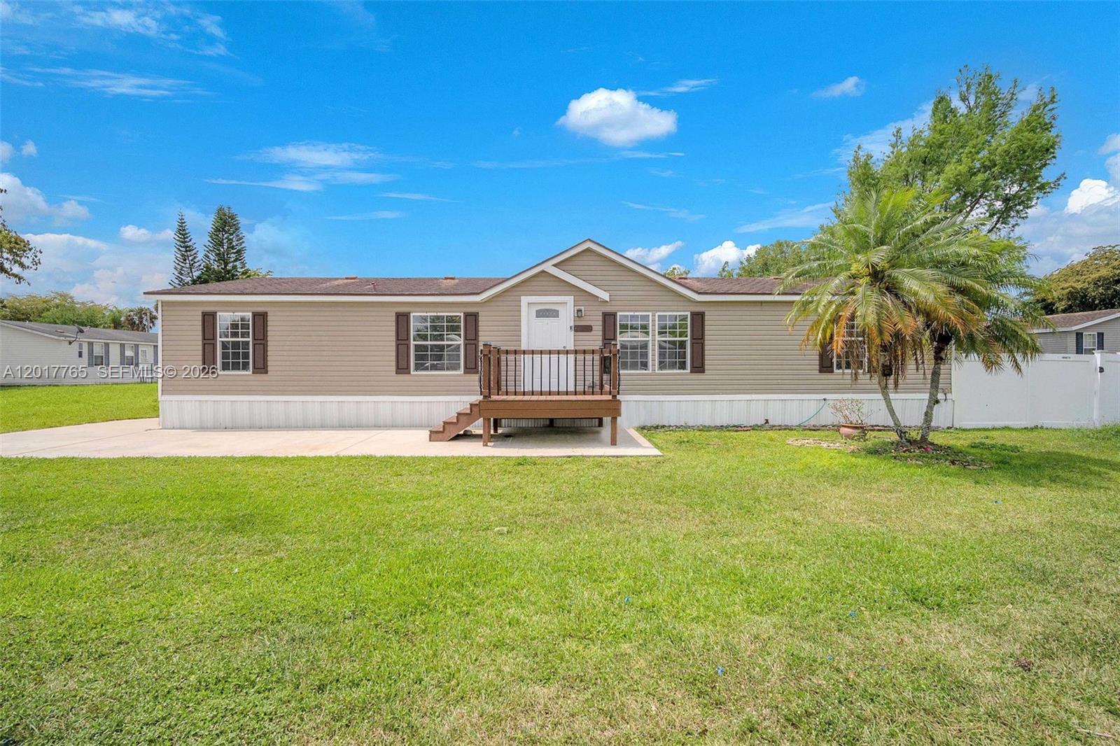 730 NW 217th Terrace, Pembroke Pines, FL 33029, Pembroke Pines