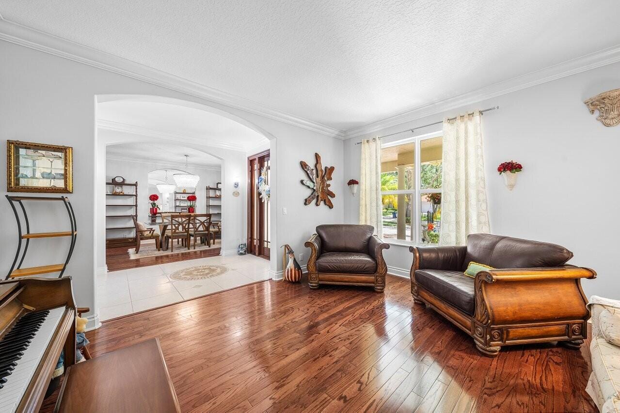 6990 Cypress Cove Circle — photo 3