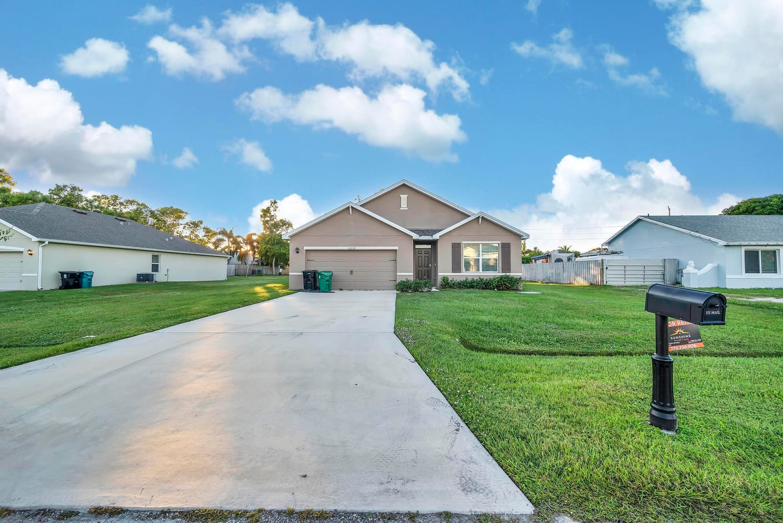 2538 SE Rock Springs Drive — photo 1