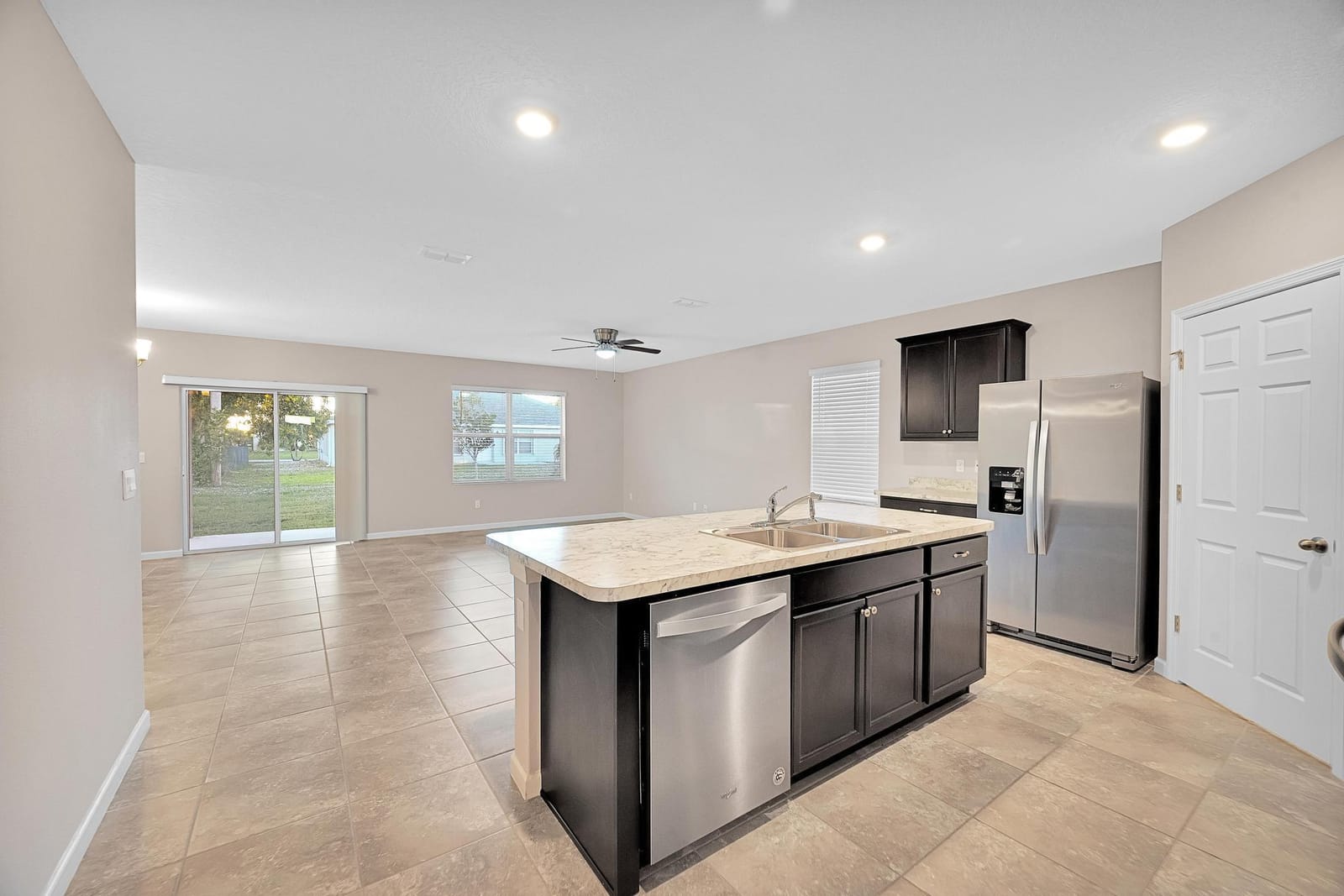 2538 SE Rock Springs Drive — photo 11