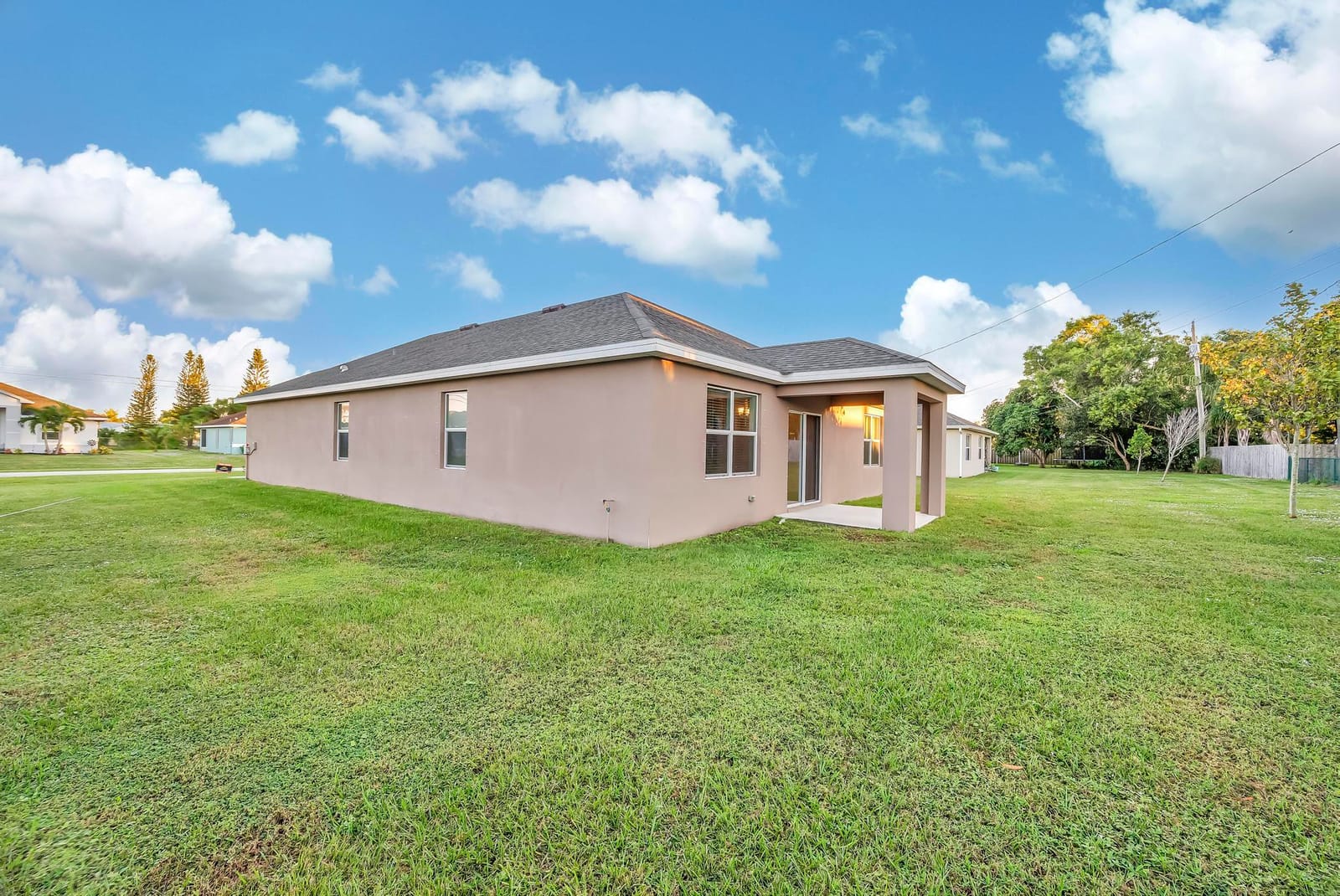 2538 SE Rock Springs Drive, Port St. Lucie, FL 34952 photo 23