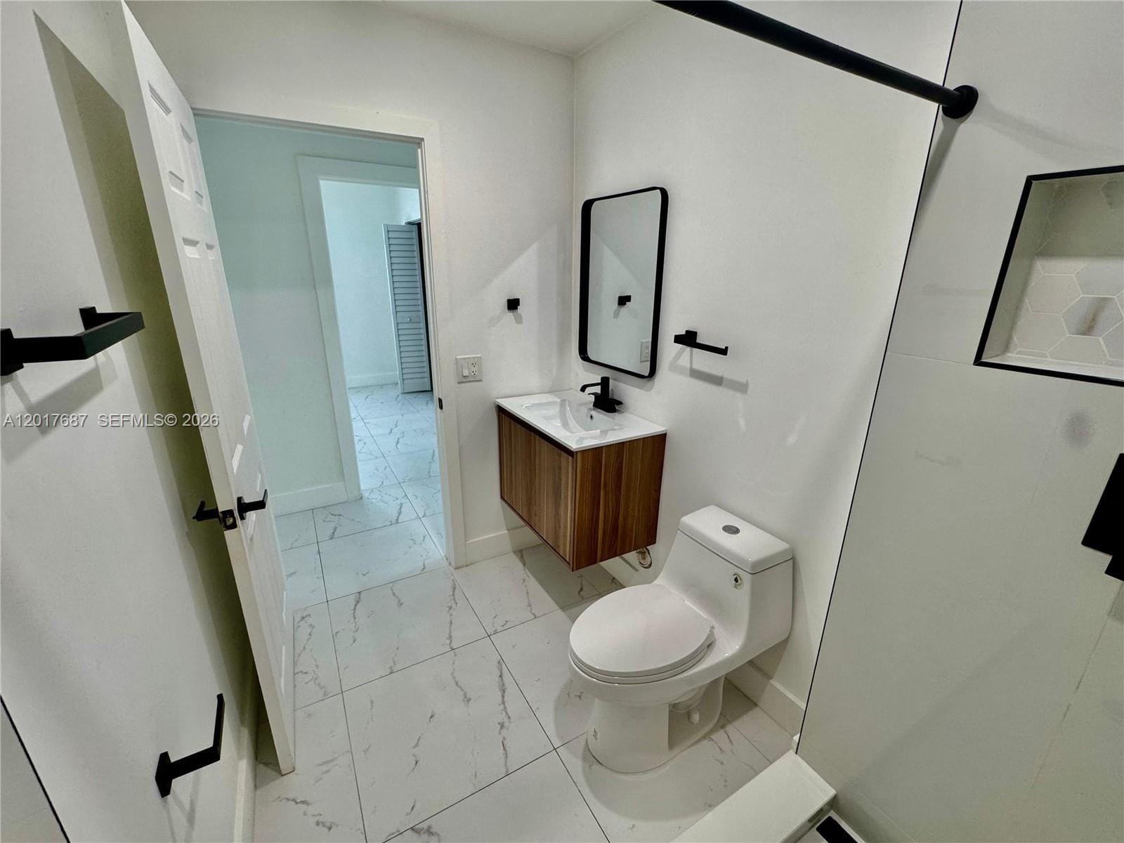 421 NW 13th Avenue A, Miami, FL 33125 photo 8