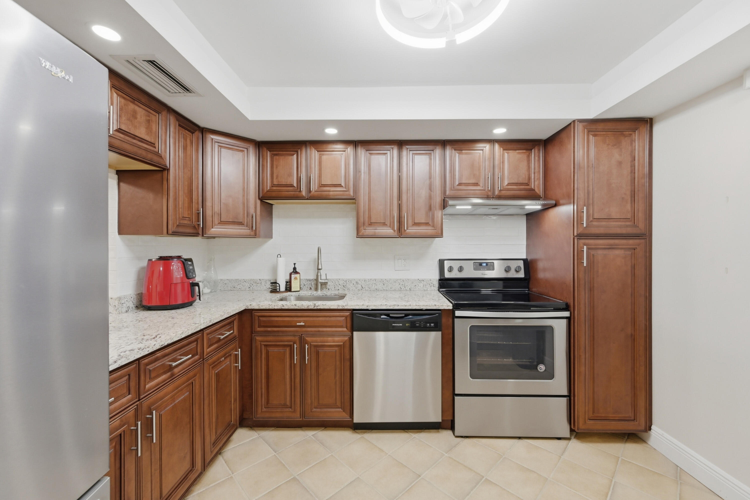 3231 Holiday Springs Boulevard 110, Margate, FL 33063, Margate