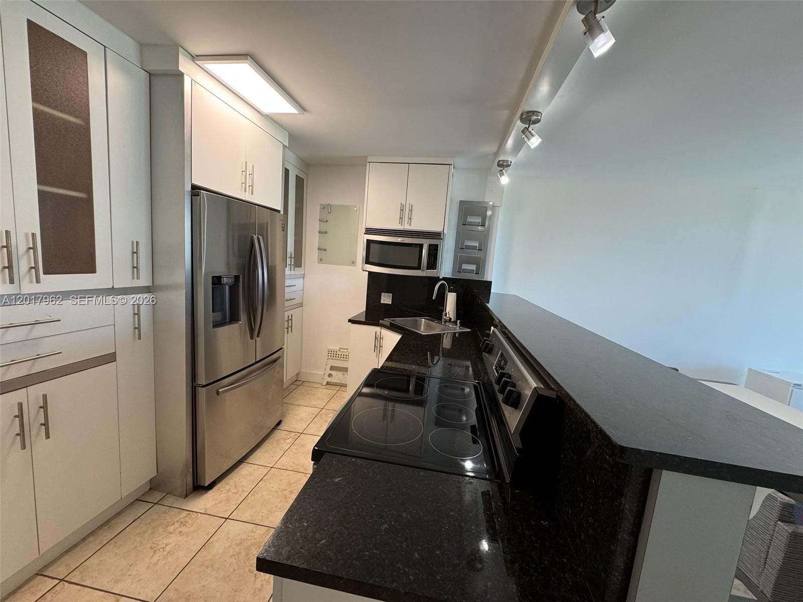 100 Bayview Drive 309 — photo 11