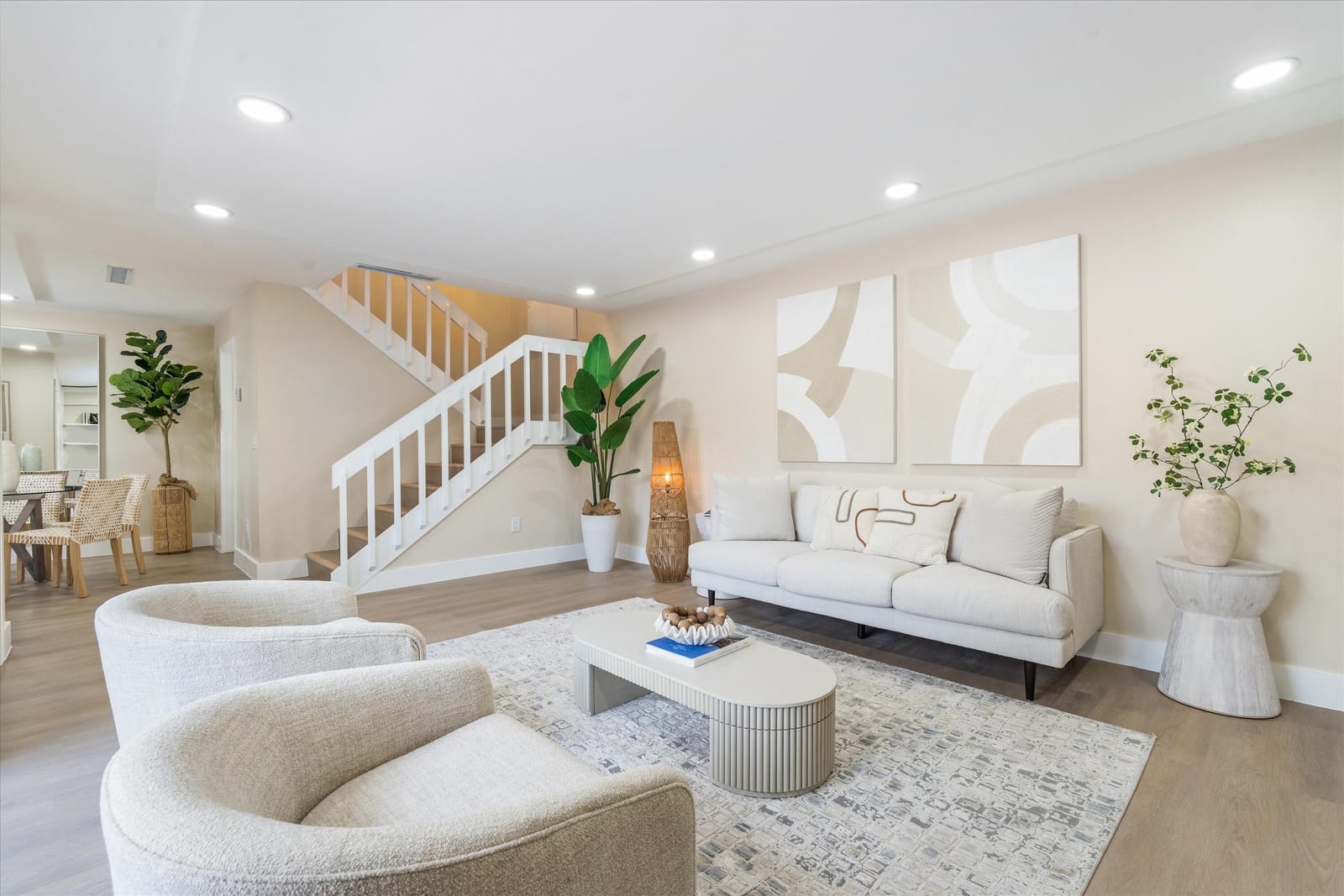 825 Center Street 49d — photo 2