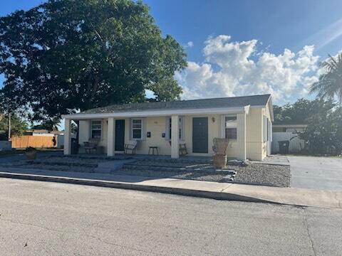 1202 S M Street, Lake Worth Beach, FL 33460, Lake Worth Beach