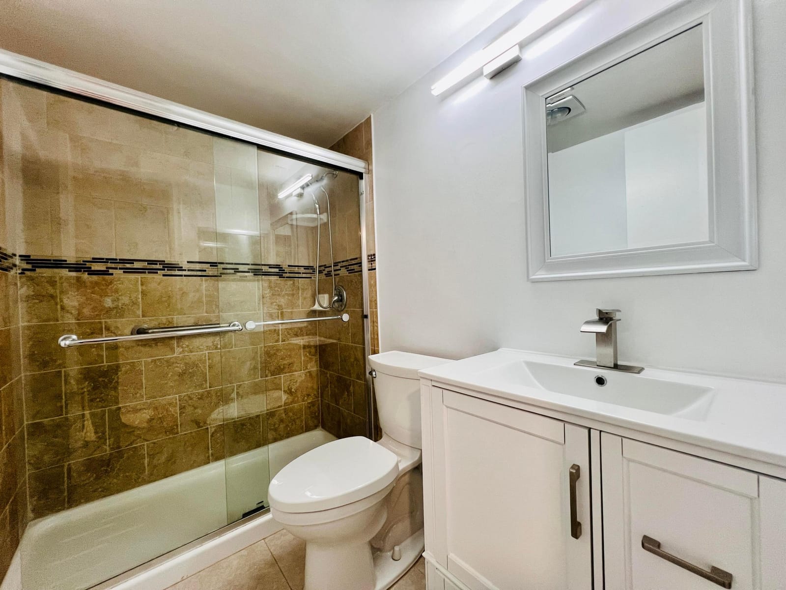 74 Berkshire C — photo 5