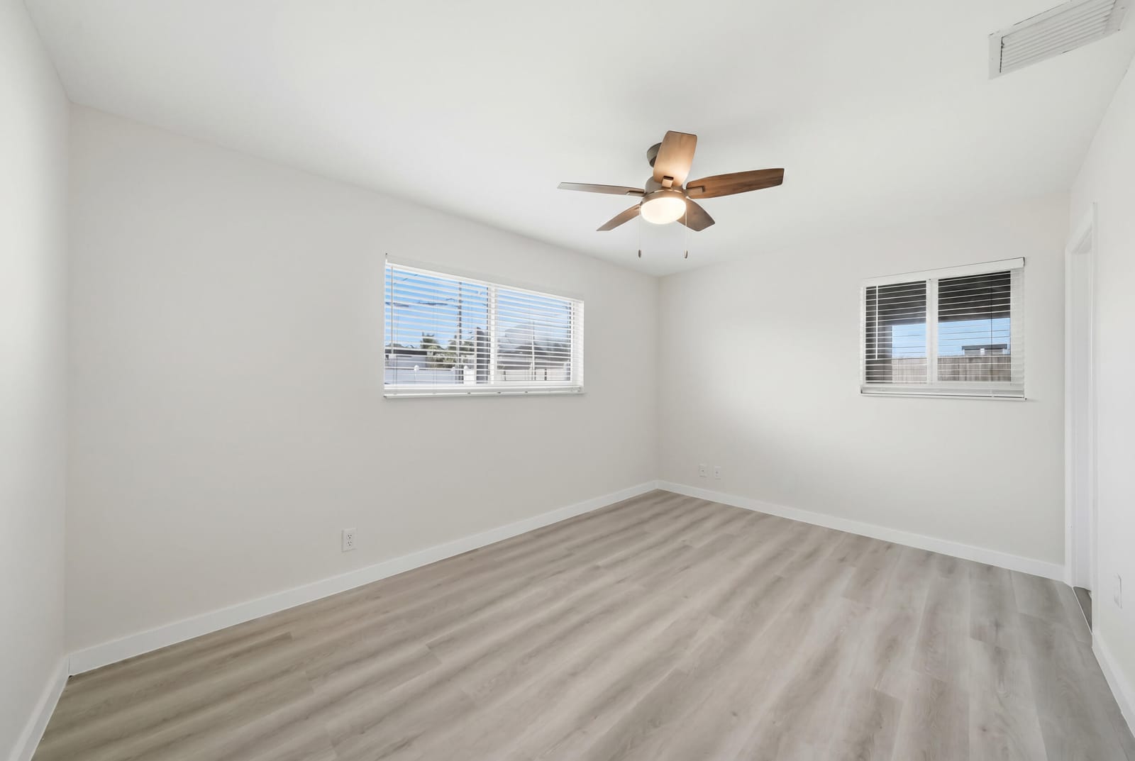 6 SE 14th Court, Deerfield Beach, FL 33441 photo 17