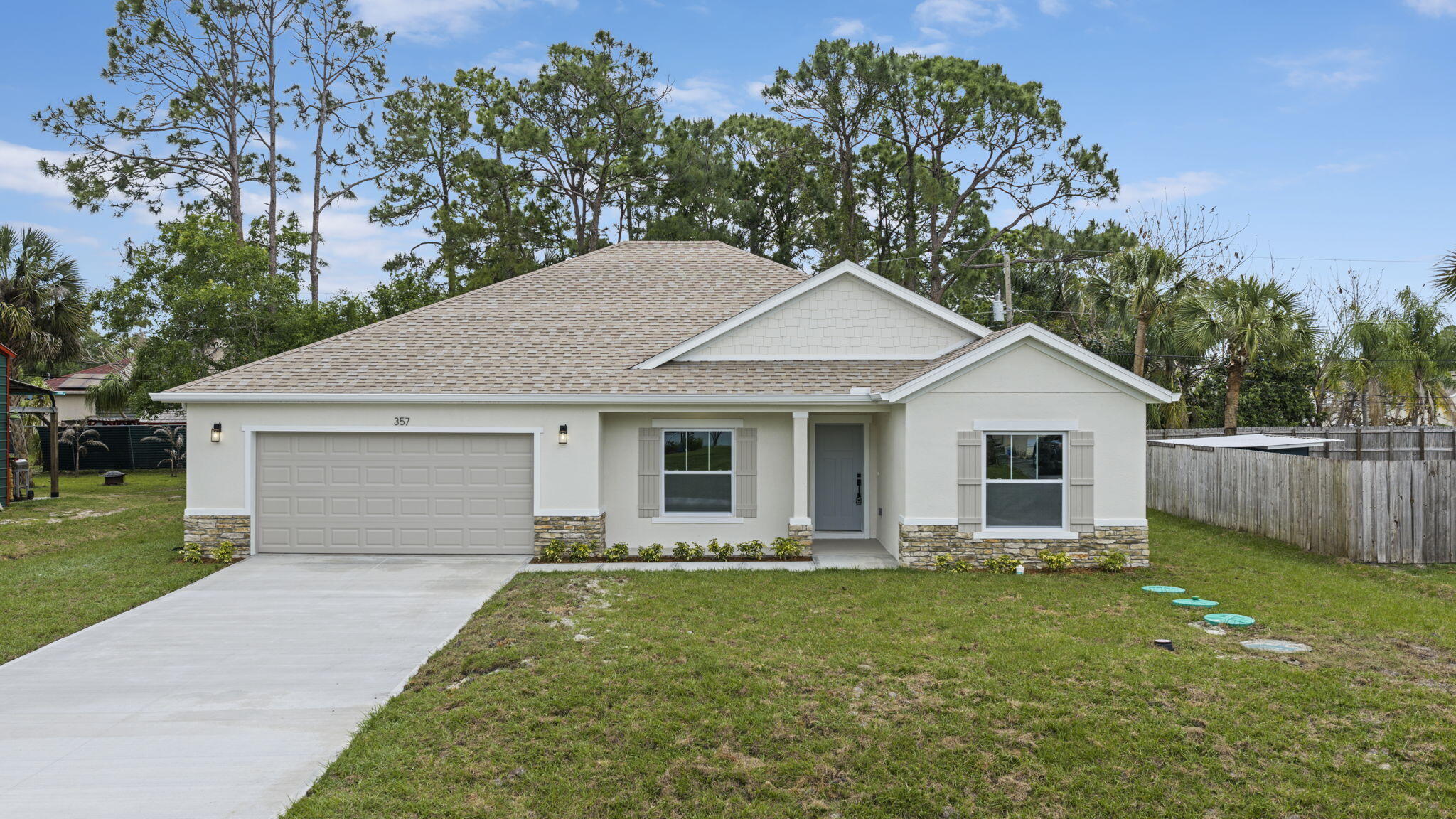 357 SW Galicia St Street SW — photo 4