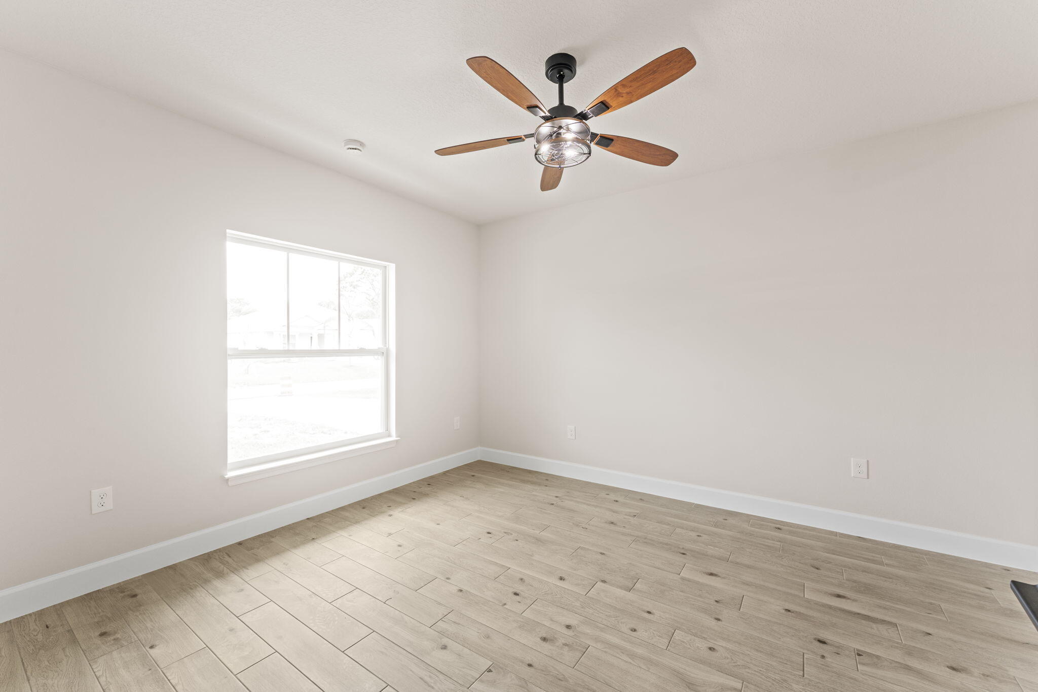 357 SW Galicia St Street SW — photo 10