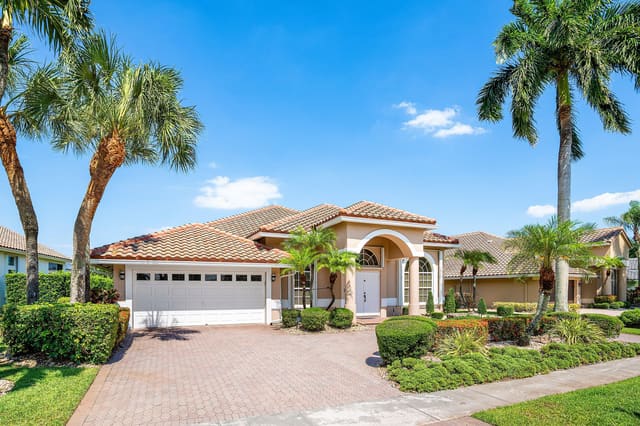 10653 St Thomas Drive, sold in Boca Isles South Ph 5c, Boca Raton, FL