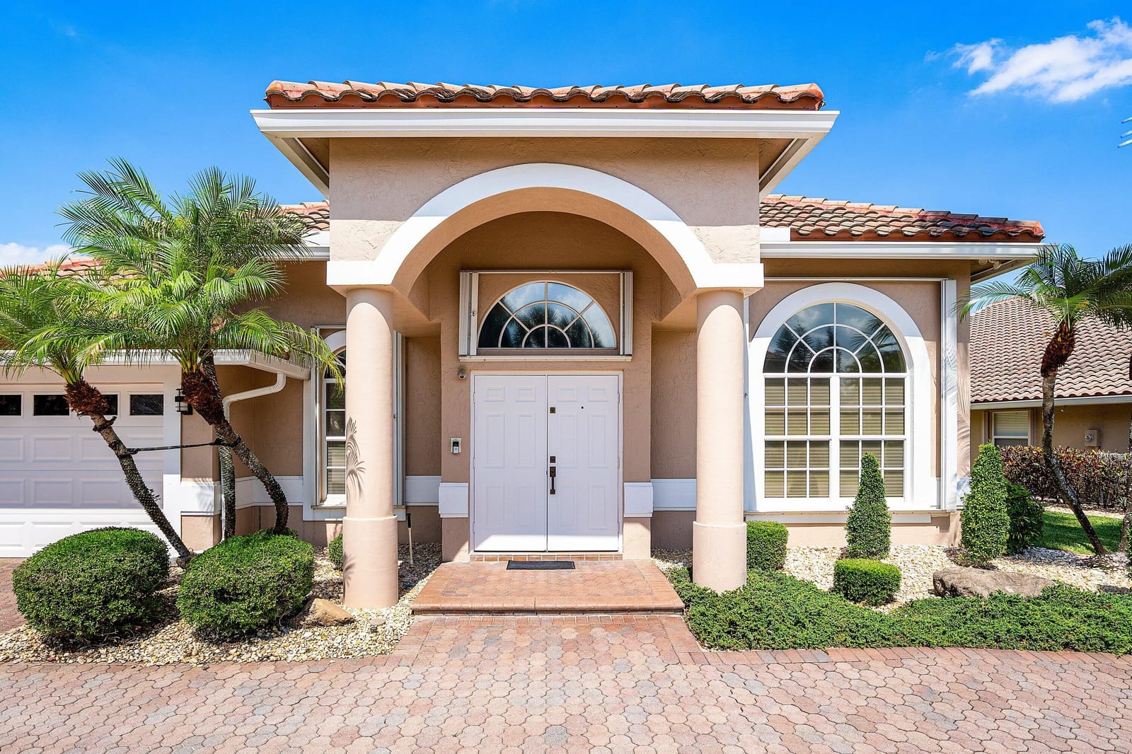 10653 St Thomas Drive, Boca Raton, FL 33498 photo 4