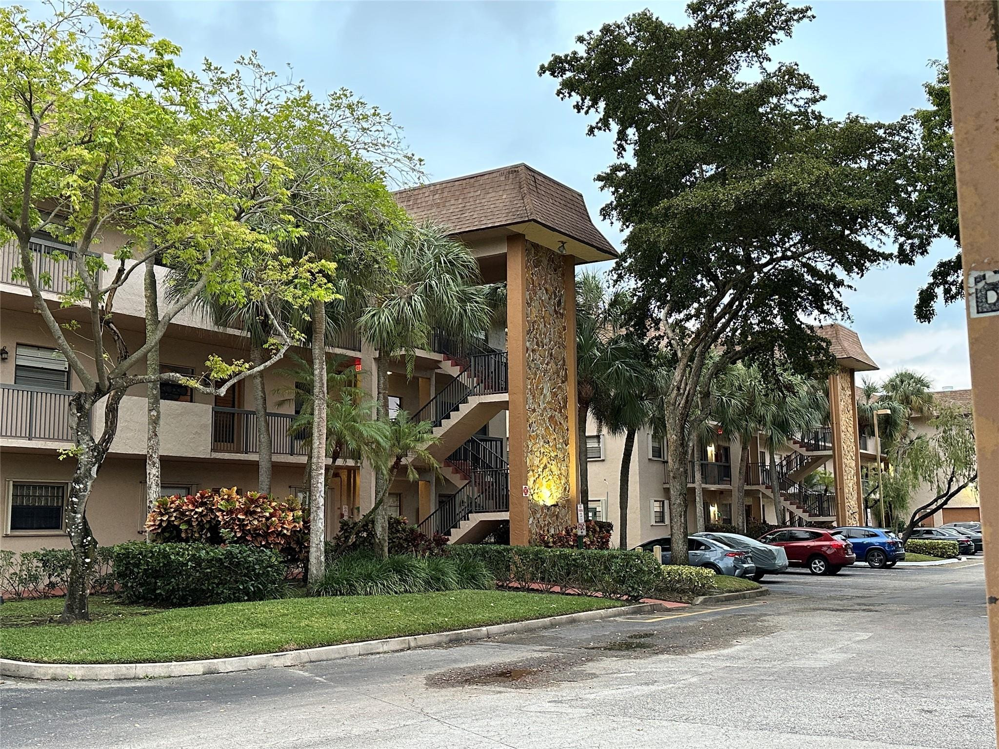 6090 N Sabal Palm Boulevard 110, Tamarac, FL 33319, Tamarac