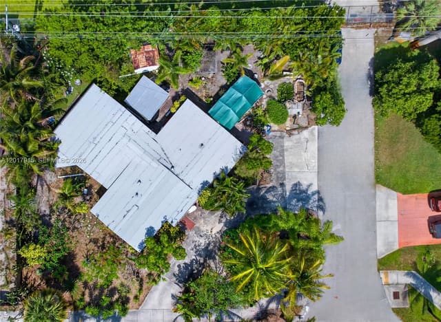 5041 NE 14th Avenue, sold in Pompano Beach Highlands 8, Deerfield Beach, FL