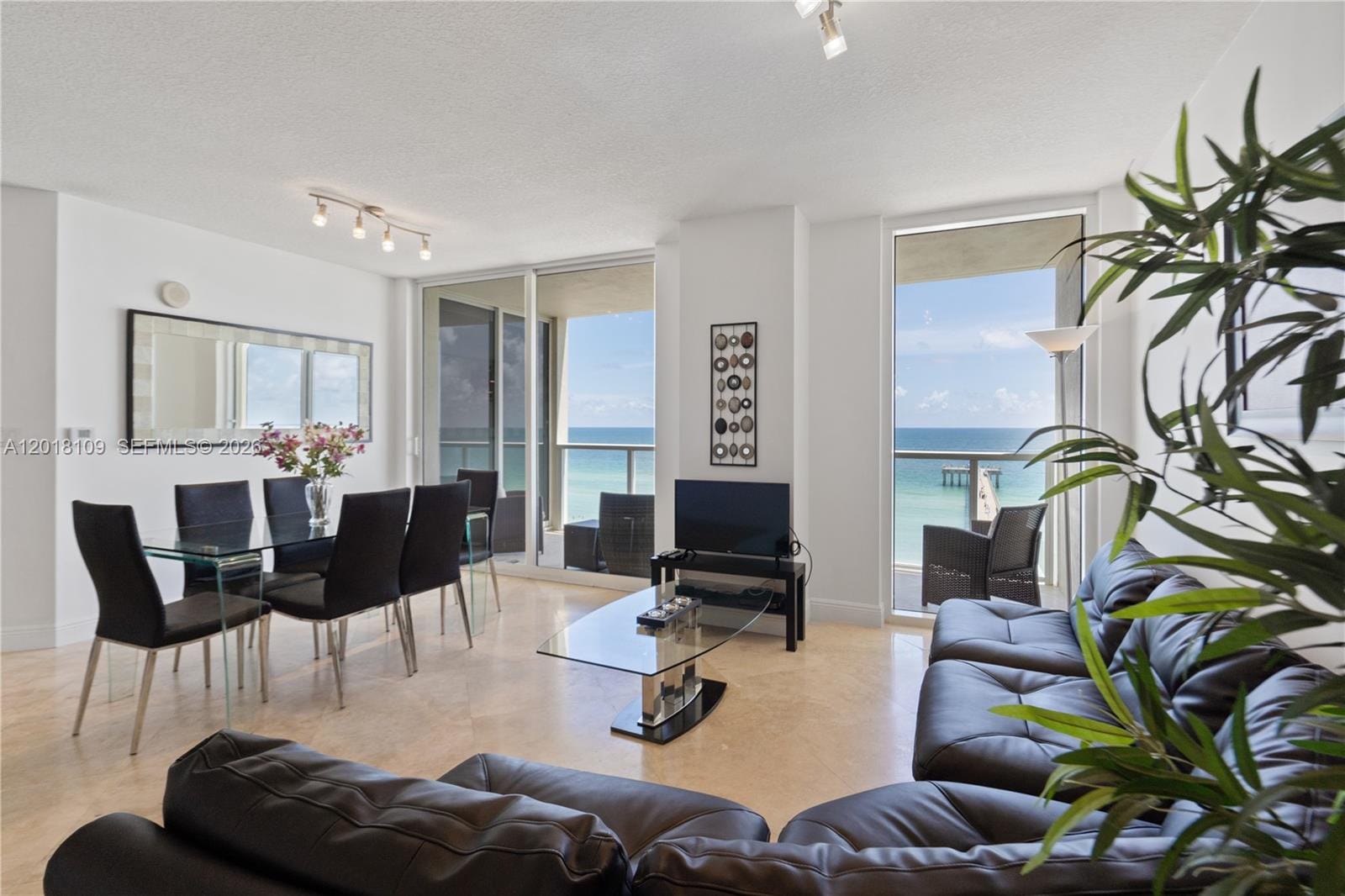 16699 Collins Avenue 702, Sunny Isles Beach, FL 33160 photo 4