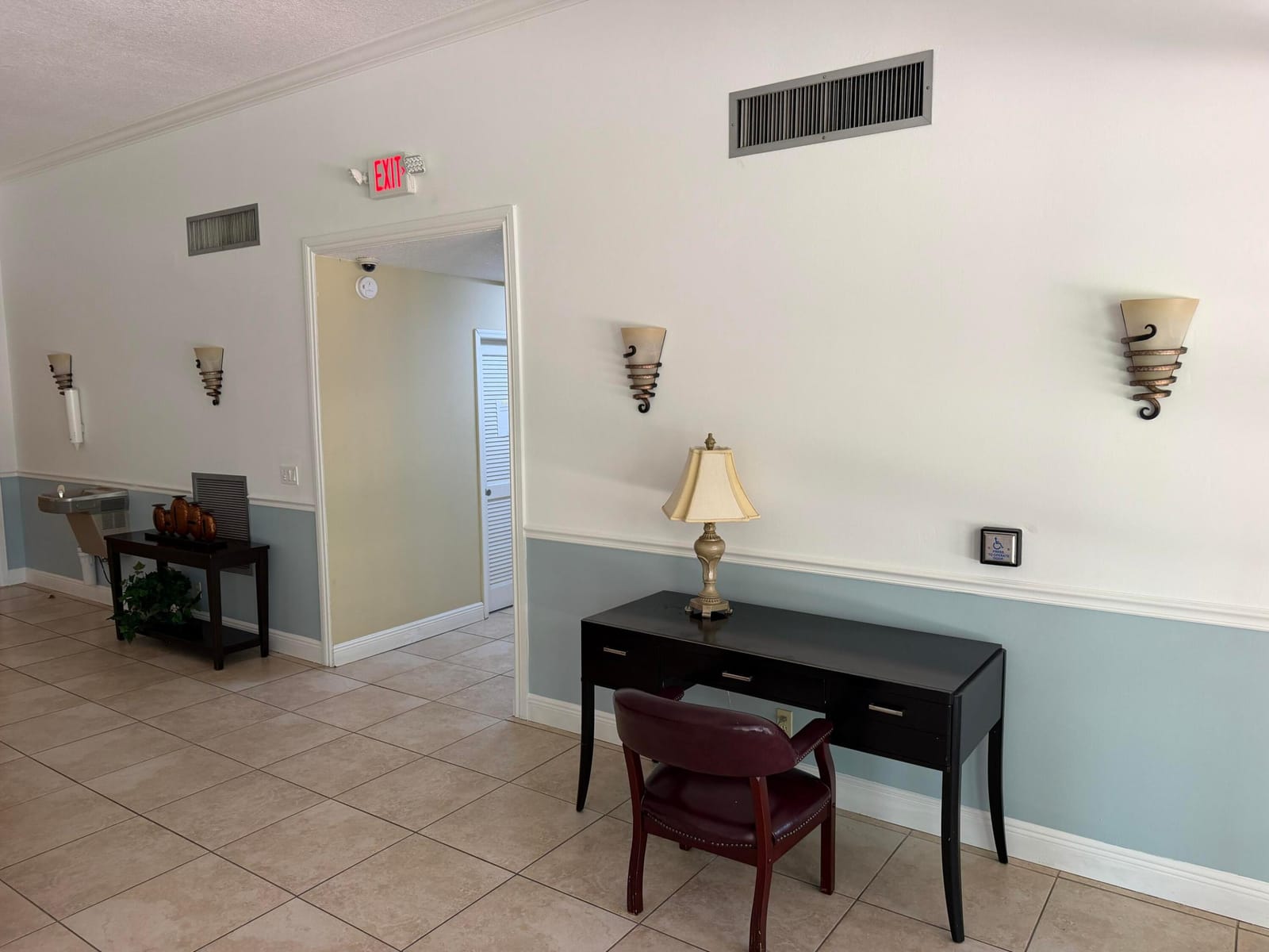 709 Lori Drive 215, Palm Springs, FL 33461 photo 18