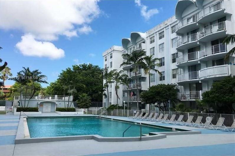 492 NW 165 St Road C516, Miami, FL 33169, Miami