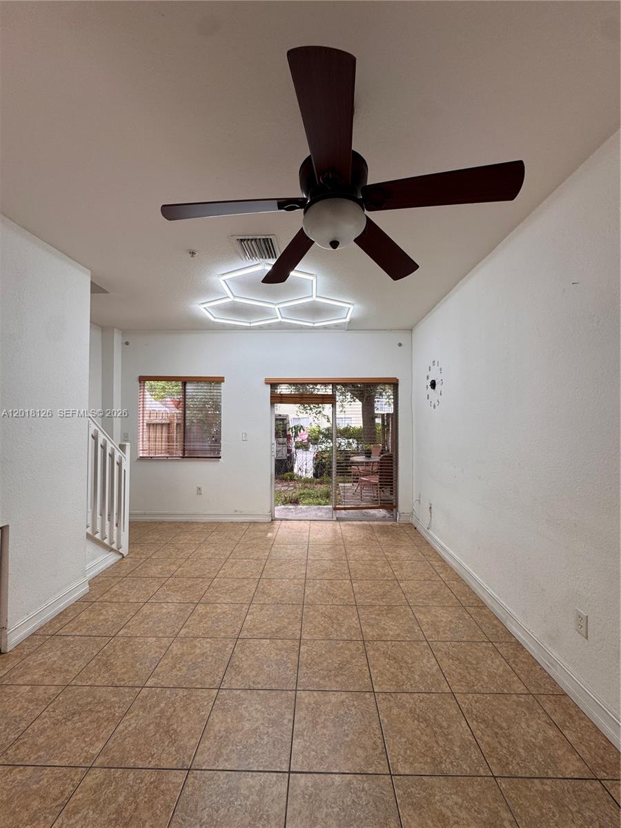 7991 NW 8th Street 102, Miami, FL 33126, Miami
