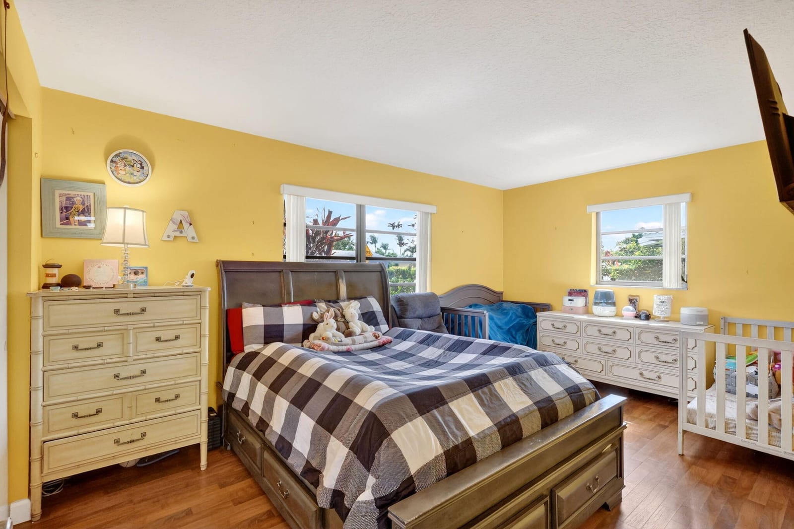 361 W 21st Street, Riviera Beach, FL 33404 photo 7