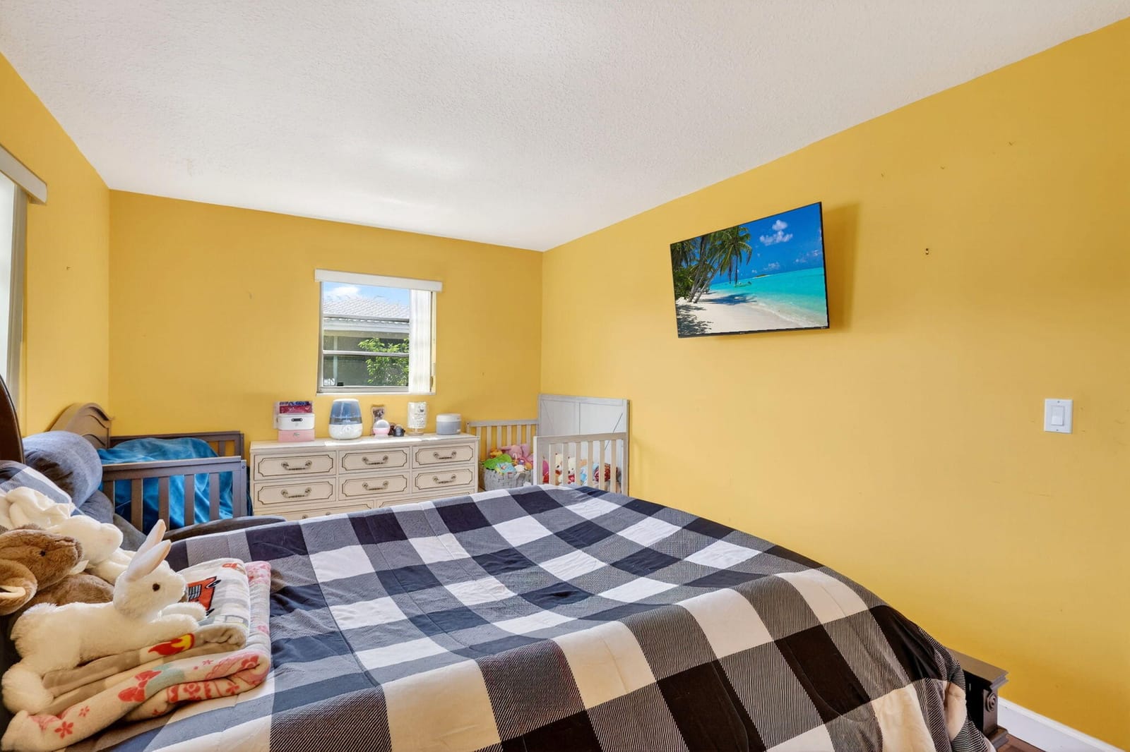 361 W 21st Street, Riviera Beach, FL 33404 photo 8