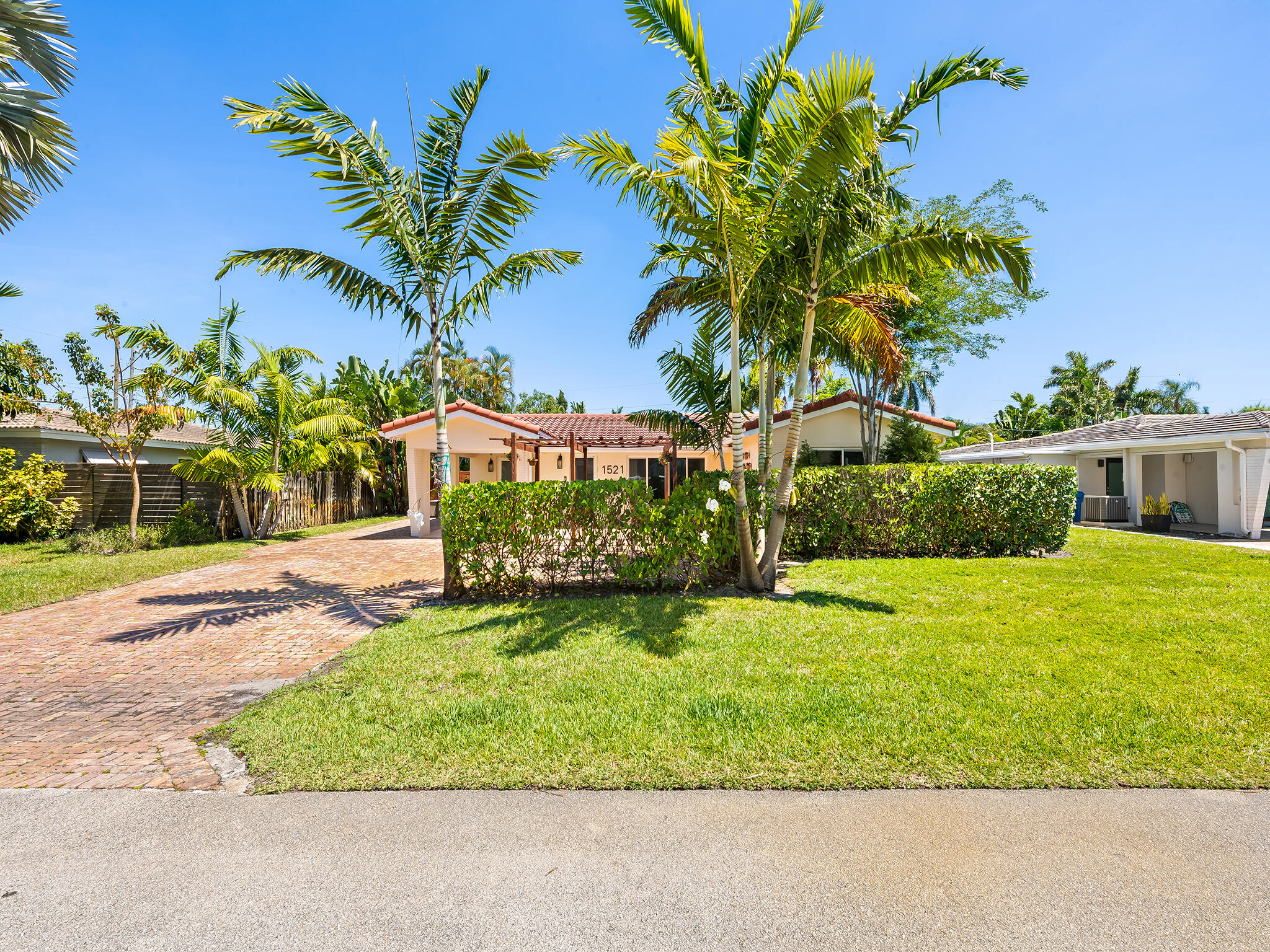 1521 NE 40th Court, Oakland Park, FL 33334, Oakland Park