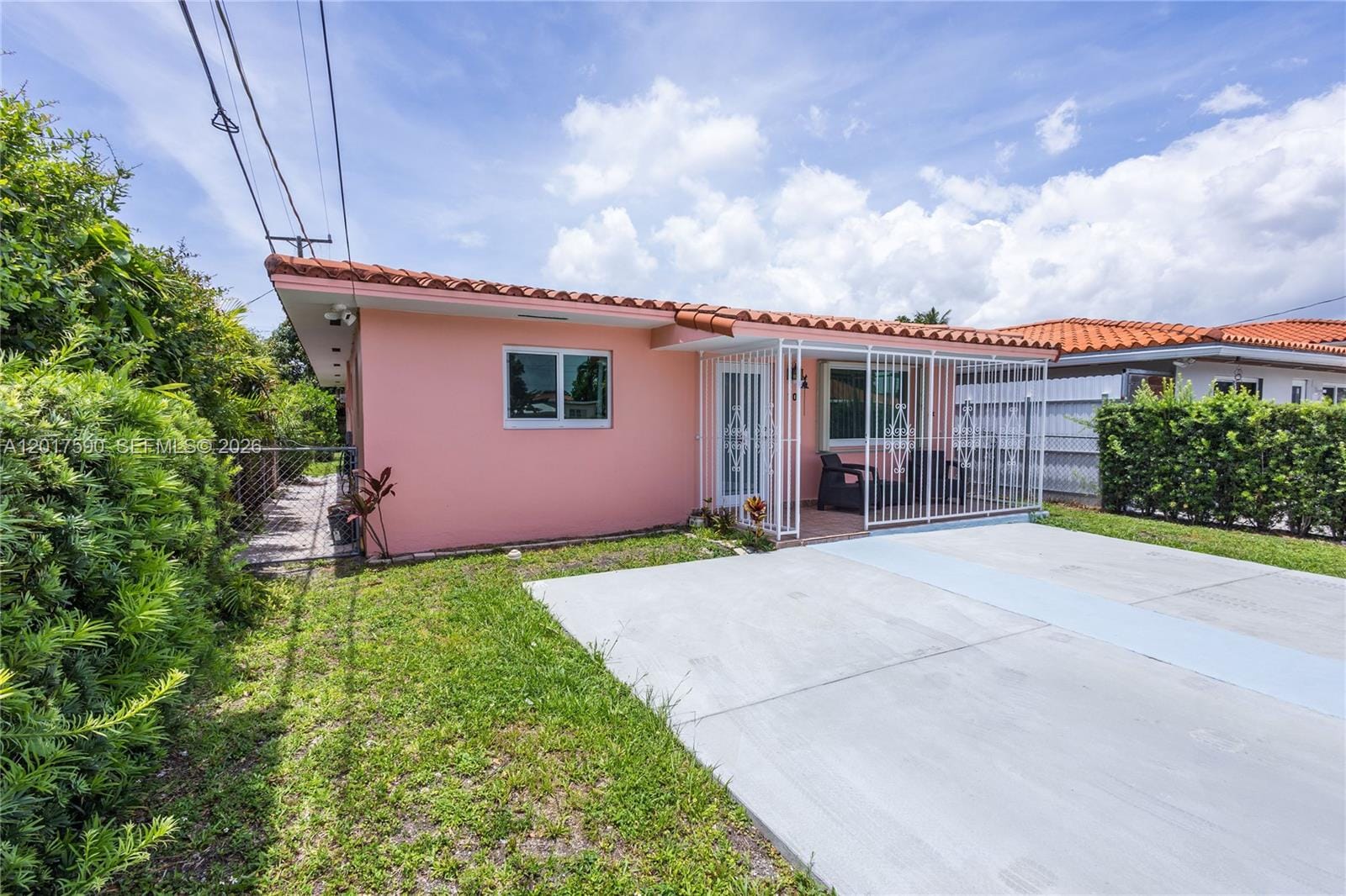 10 NW 60th Court — photo 3