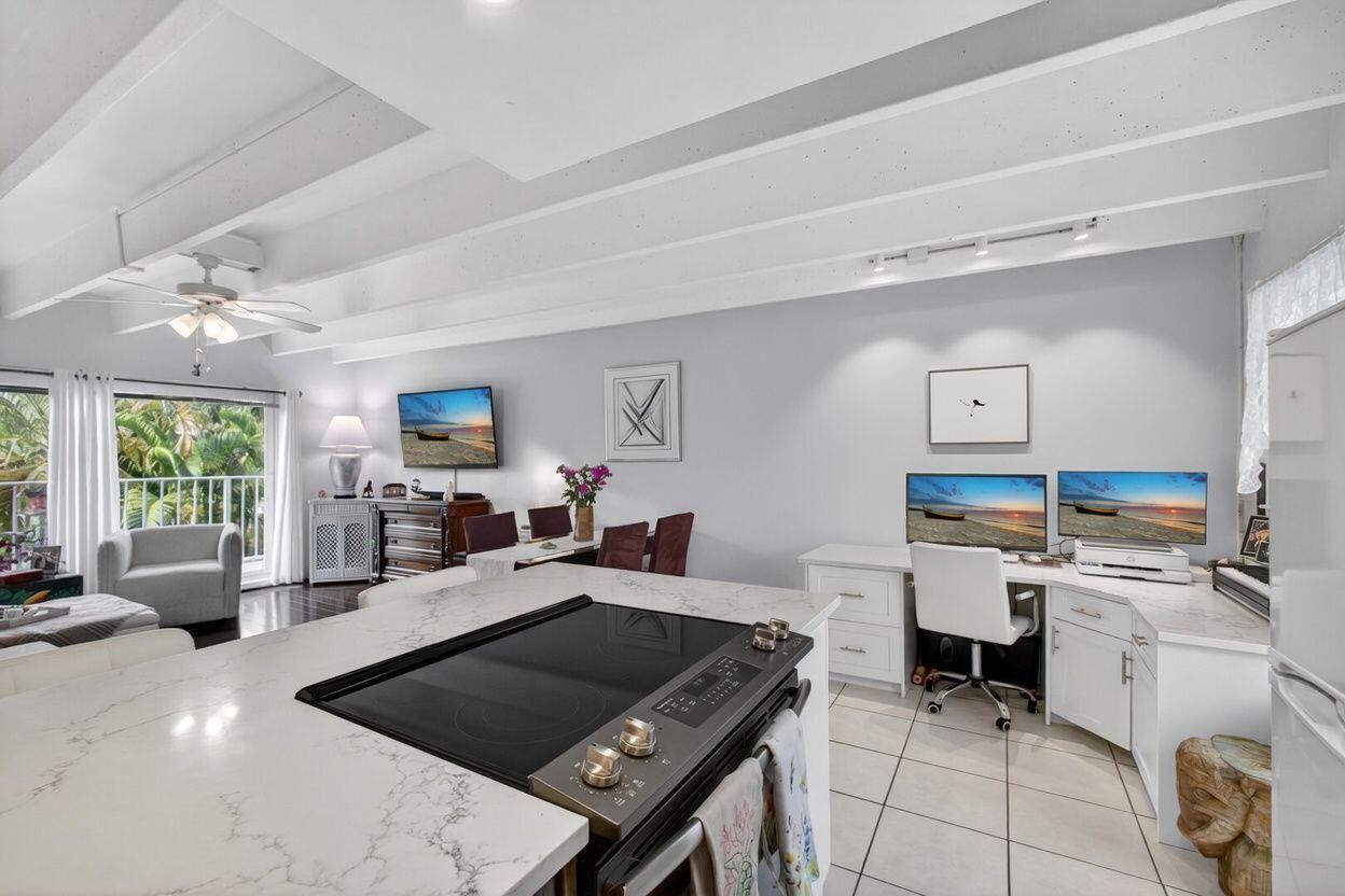 4001 S Ocean Boulevard 218, South Palm Beach, FL 33480, South Palm Beach