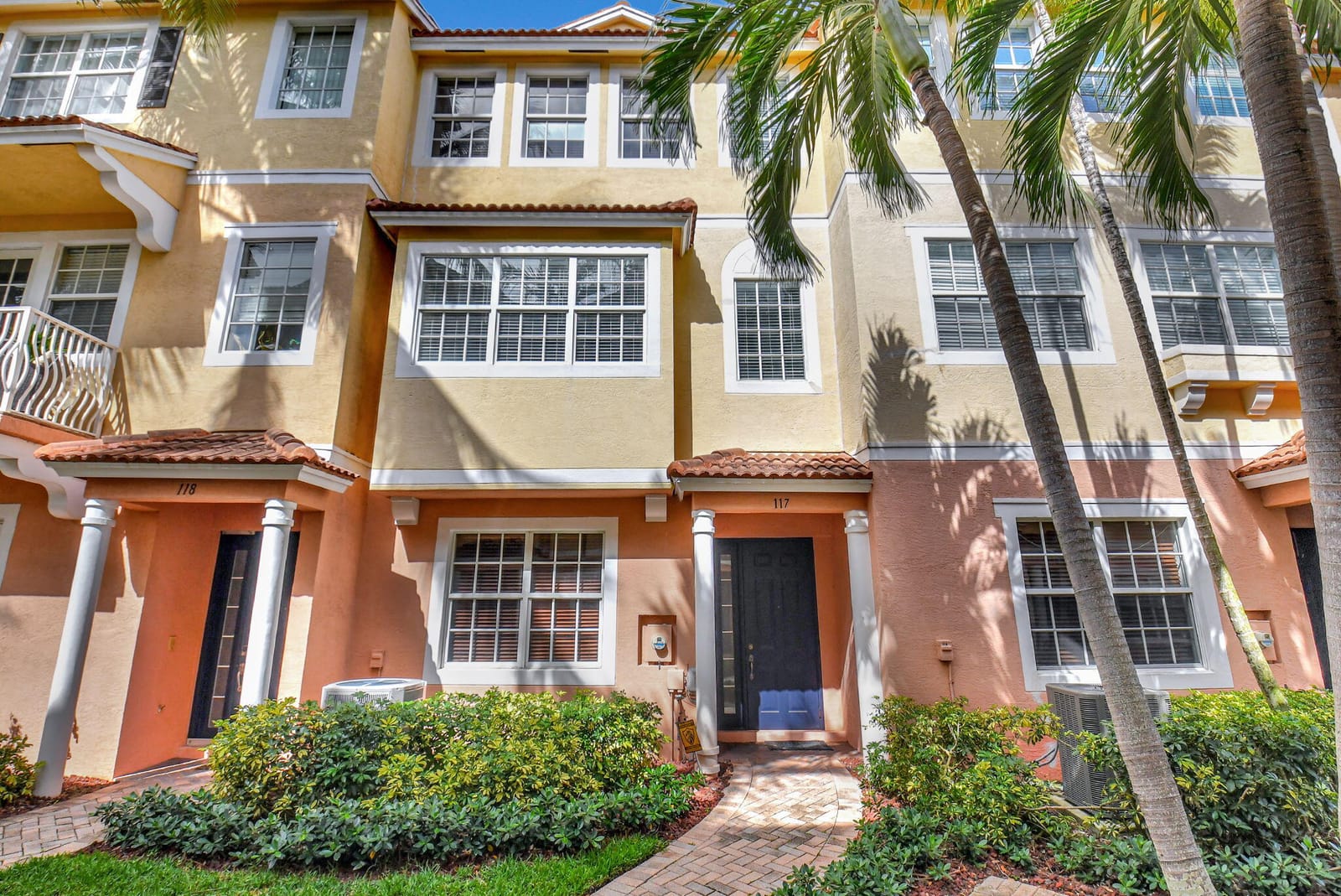 117 Harbors Way, Boynton Beach, FL 33435 photo 1