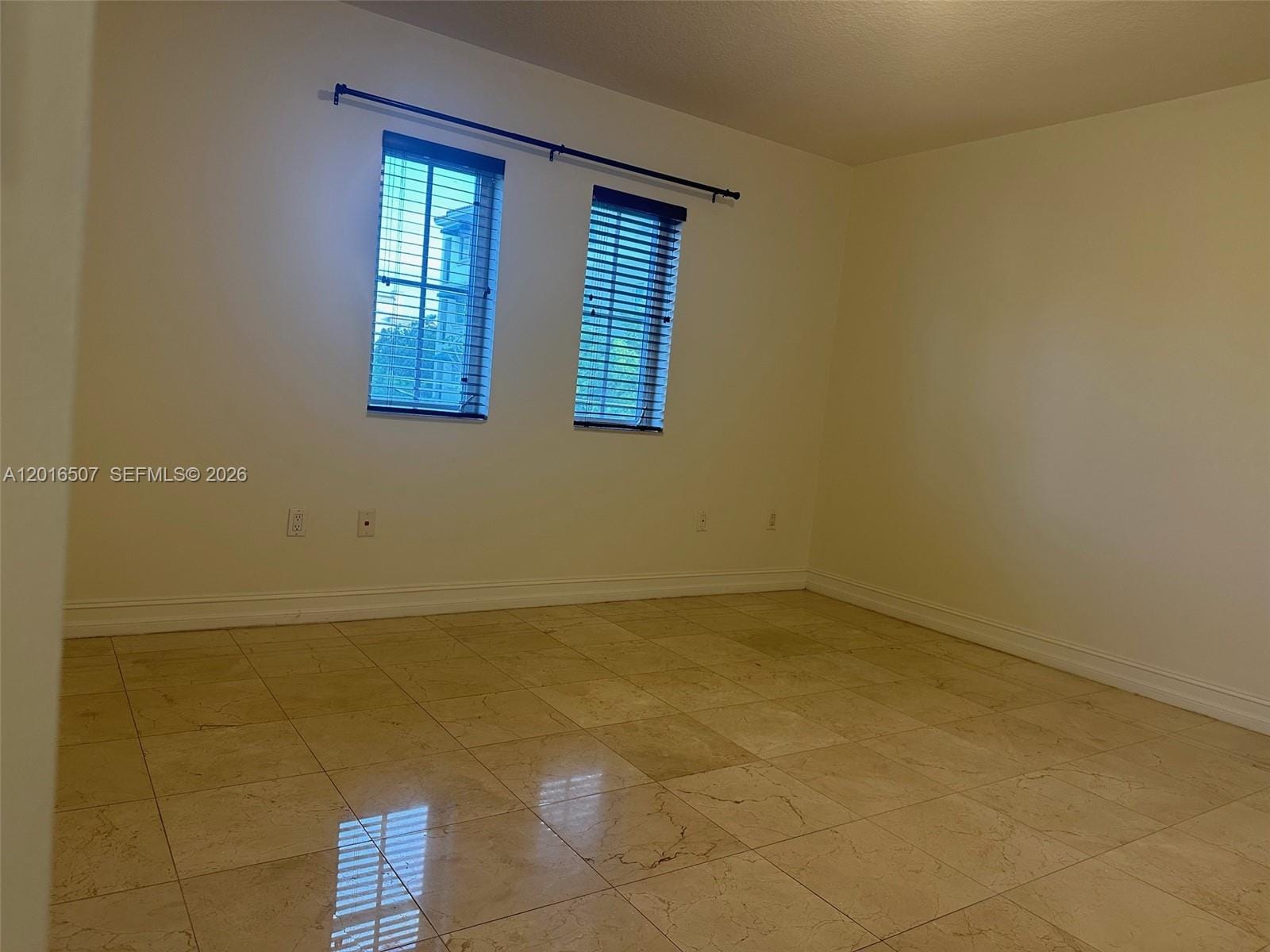 322 Madeira Avenue 302, Coral Gables, FL 33134 photo 28