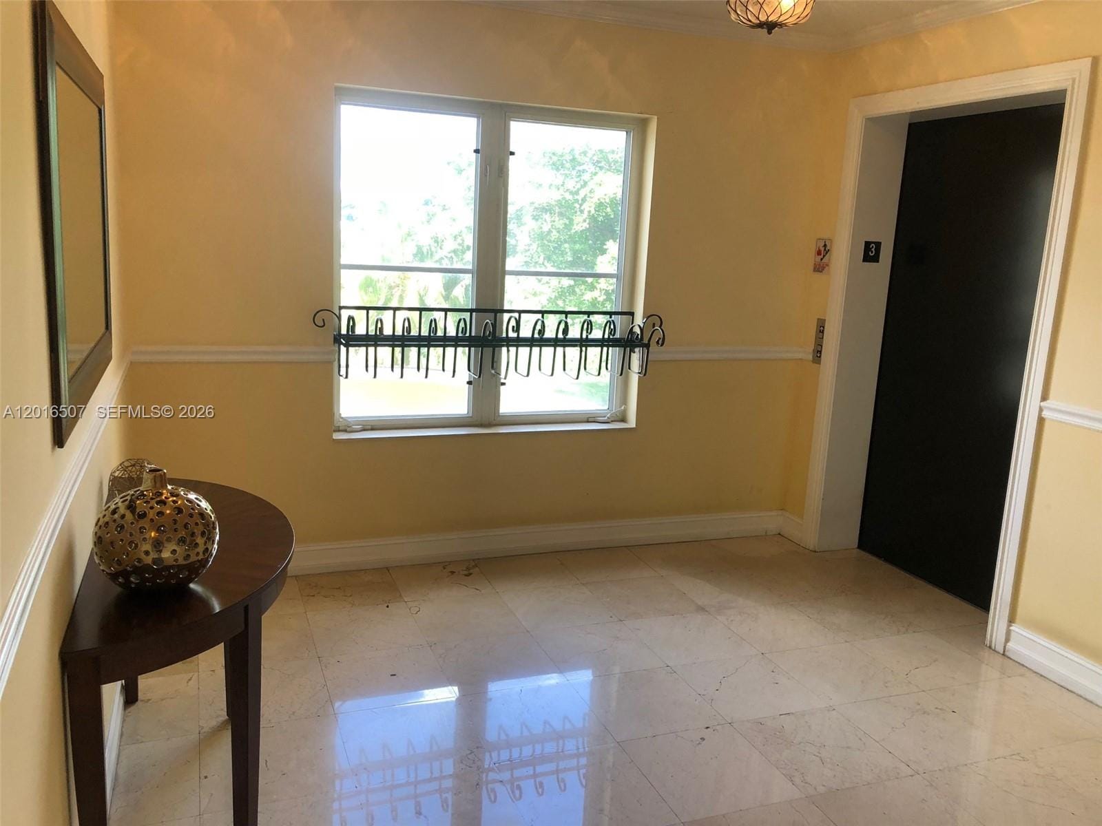 322 Madeira Avenue 302 — photo 4