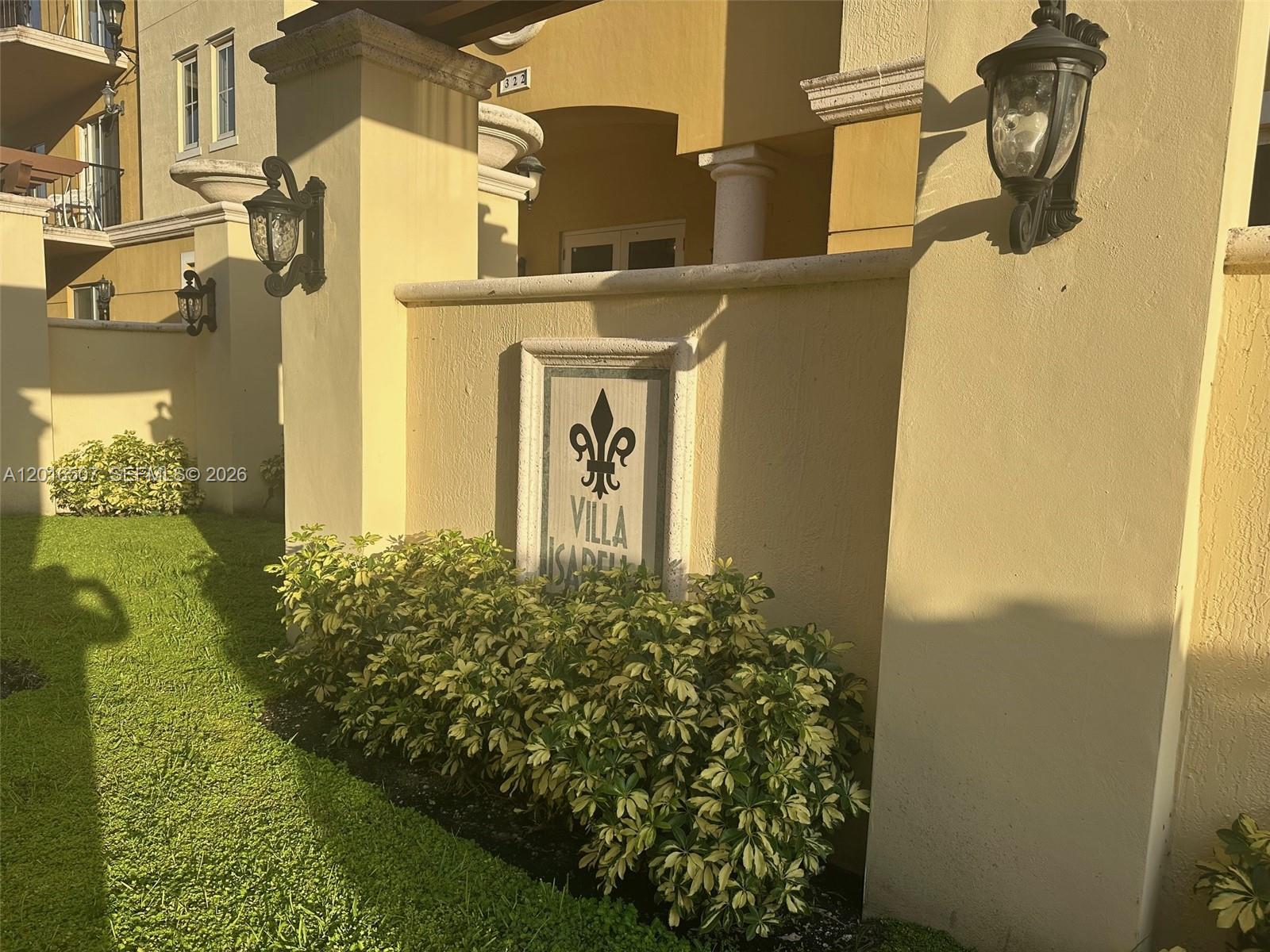 322 Madeira Avenue 302, Coral Gables, FL 33134, Coral Gables
