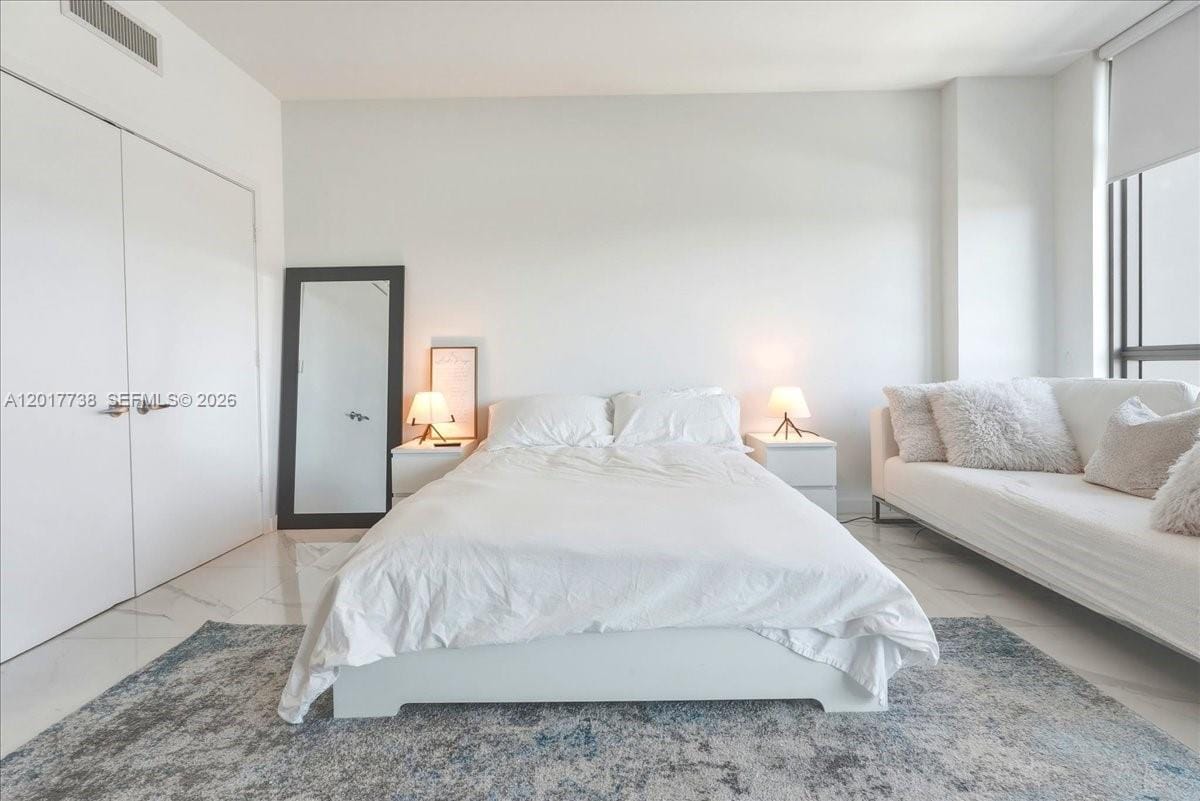 17301 Biscayne Boulevard 605, North Miami Beach, FL 33160 photo 17