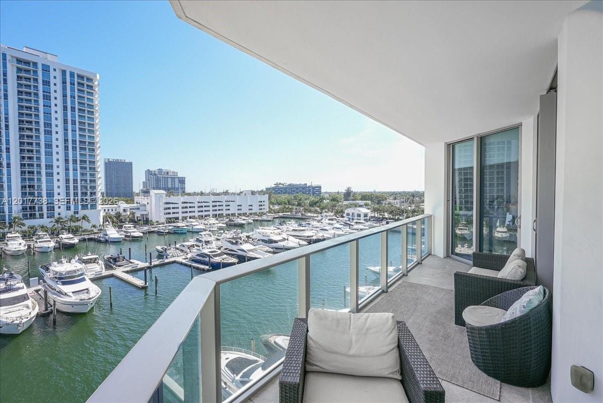 17301 Biscayne Boulevard 605 — photo 7
