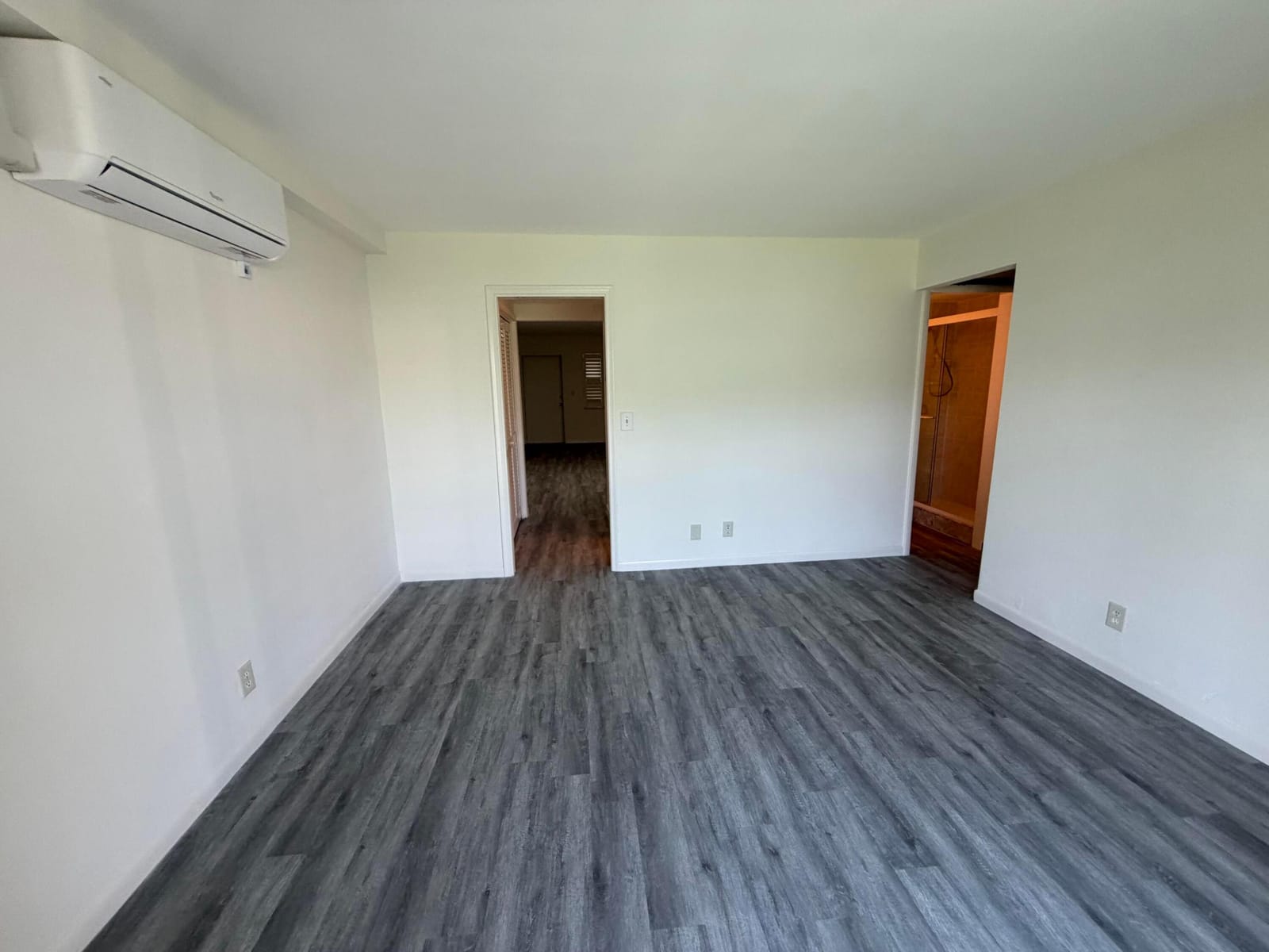 370 E Horizons 203 — photo 9