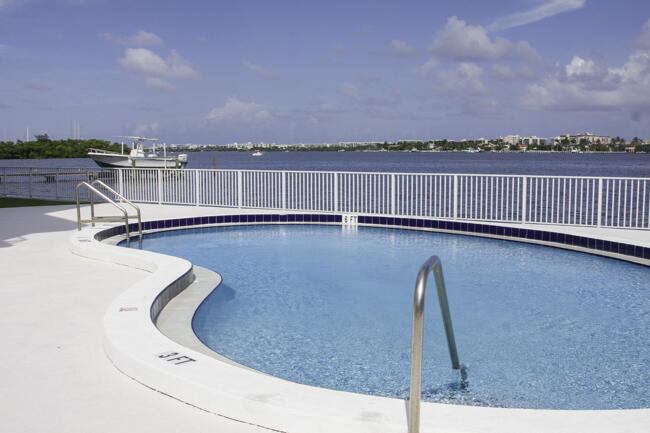 301 Croton Avenue 405, Lantana, FL 33462, Lantana