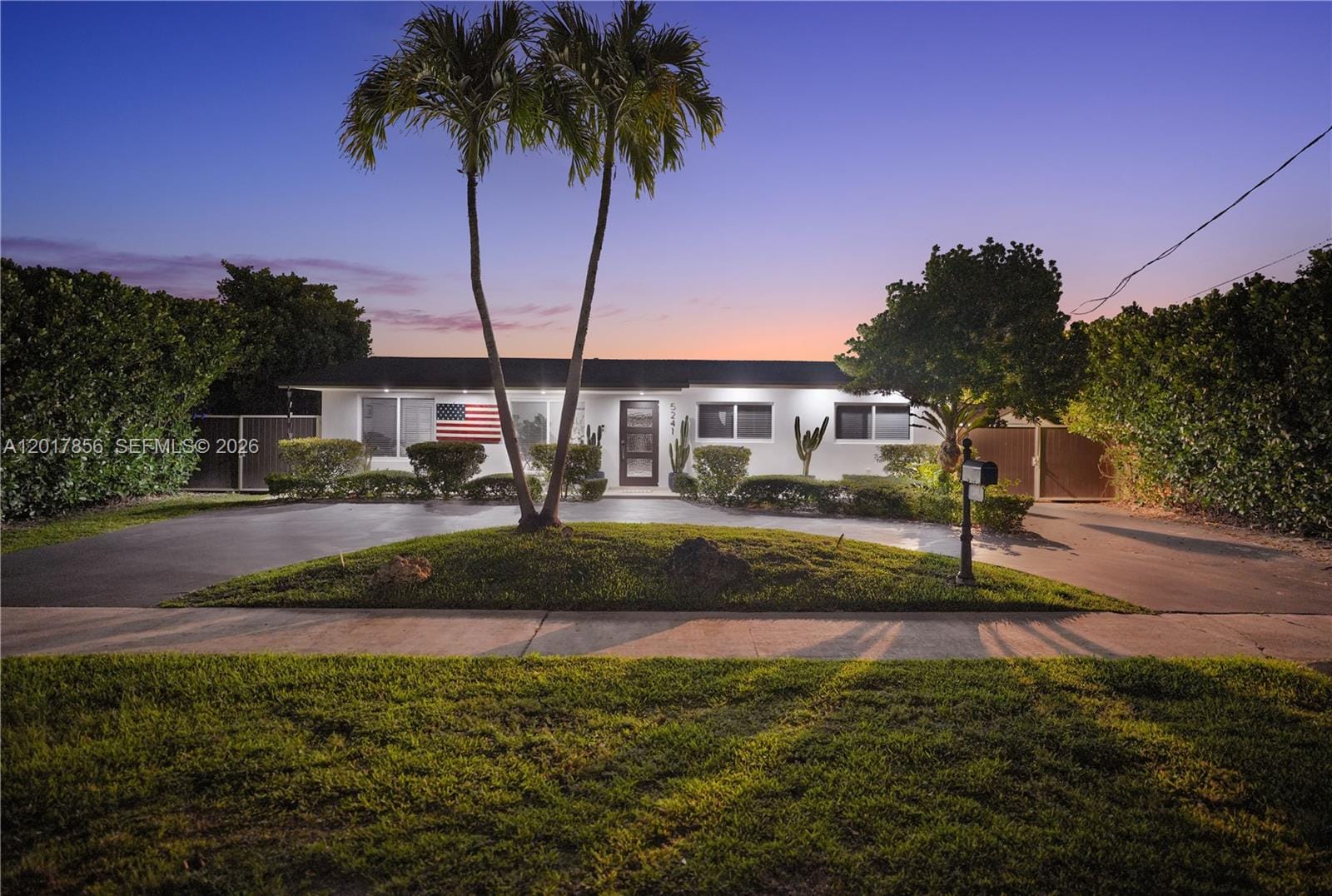 5241 SW 104th Avenue — photo 6