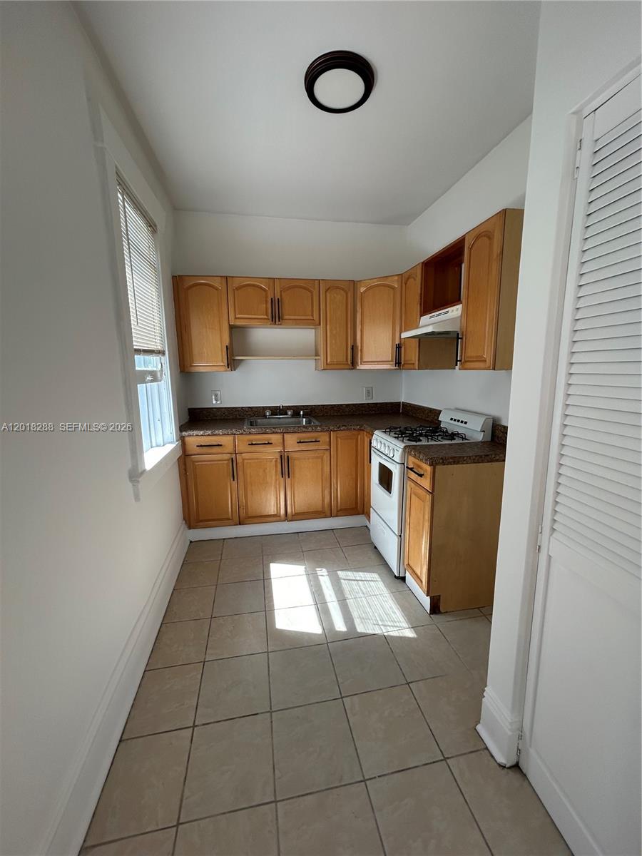 529 NE 66th Street 7, Miami, FL 33138, Miami