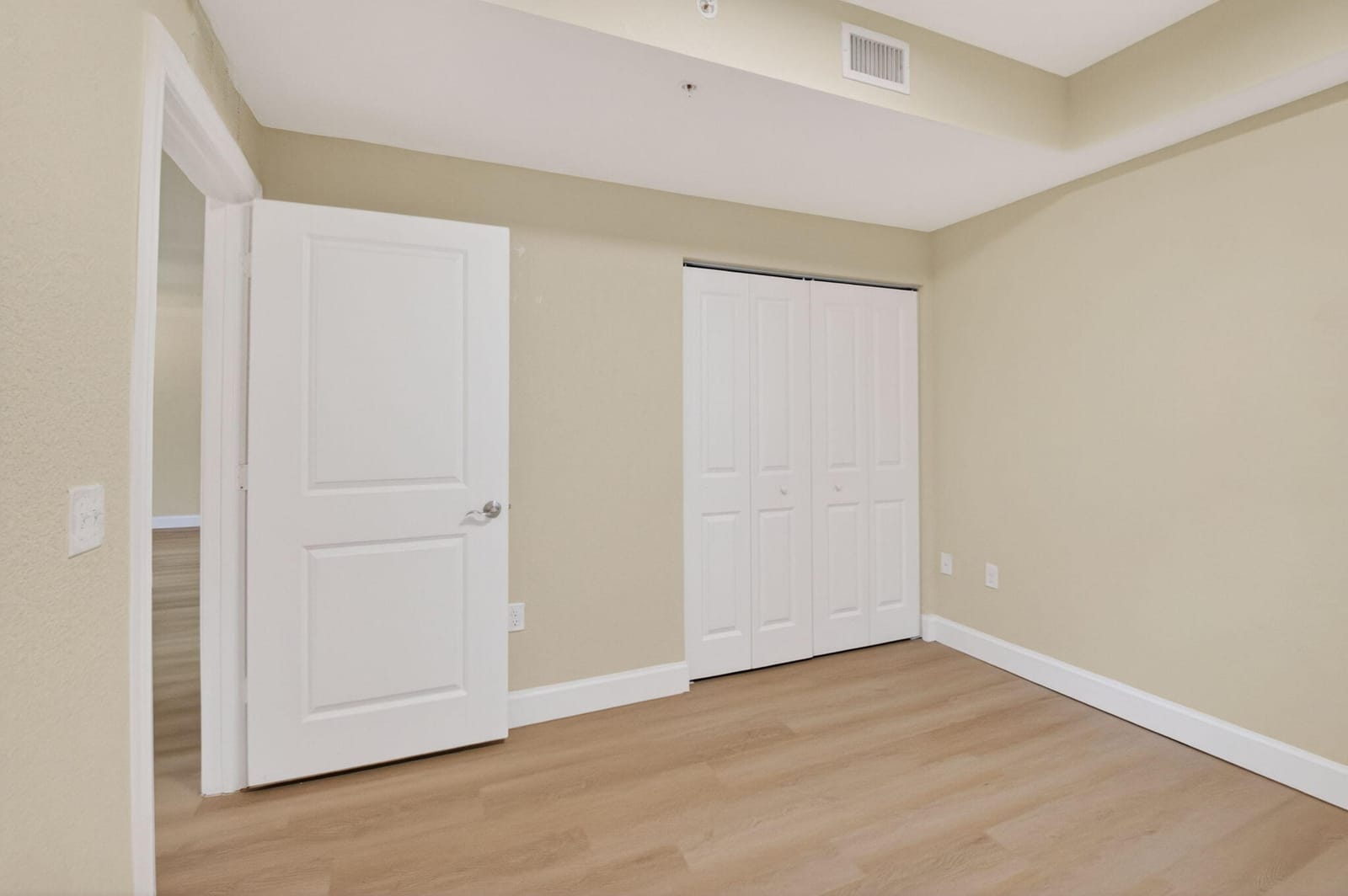 1690 Renaissance Commons Boulevard 1219, Boynton Beach, FL 33426 photo 17