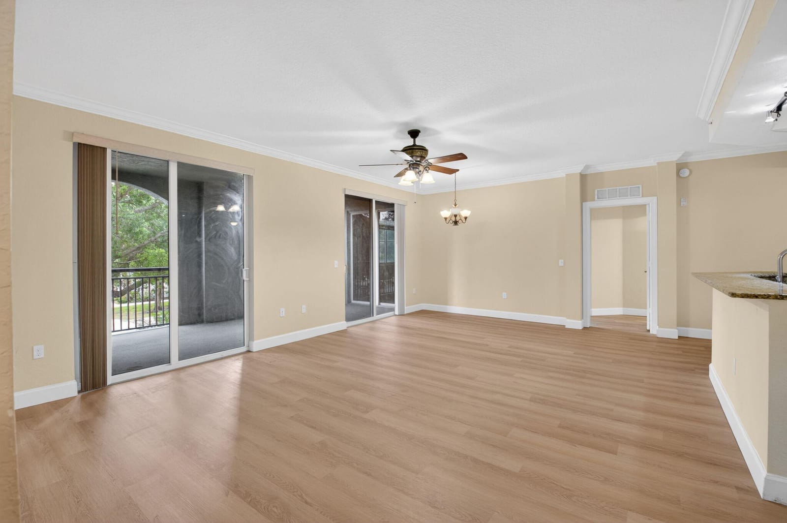 1690 Renaissance Commons Boulevard 1219, Boynton Beach, FL 33426 photo 4