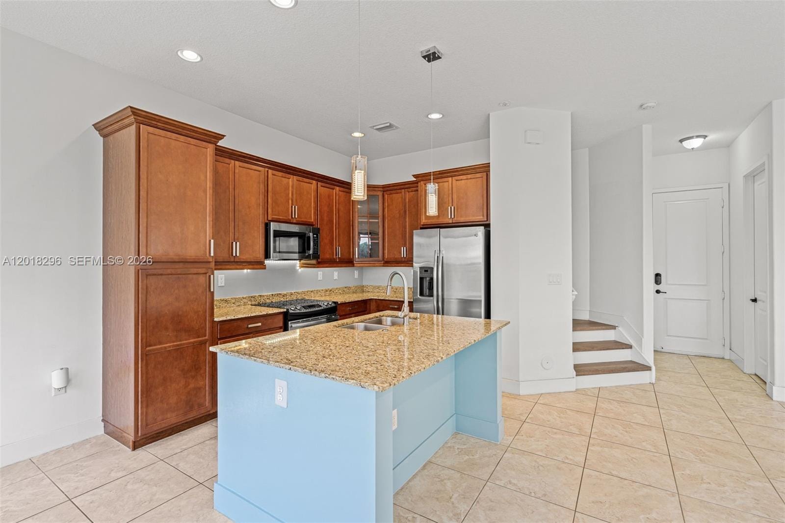 3323 W 96th Place, Hialeah, FL 33018 photo 14