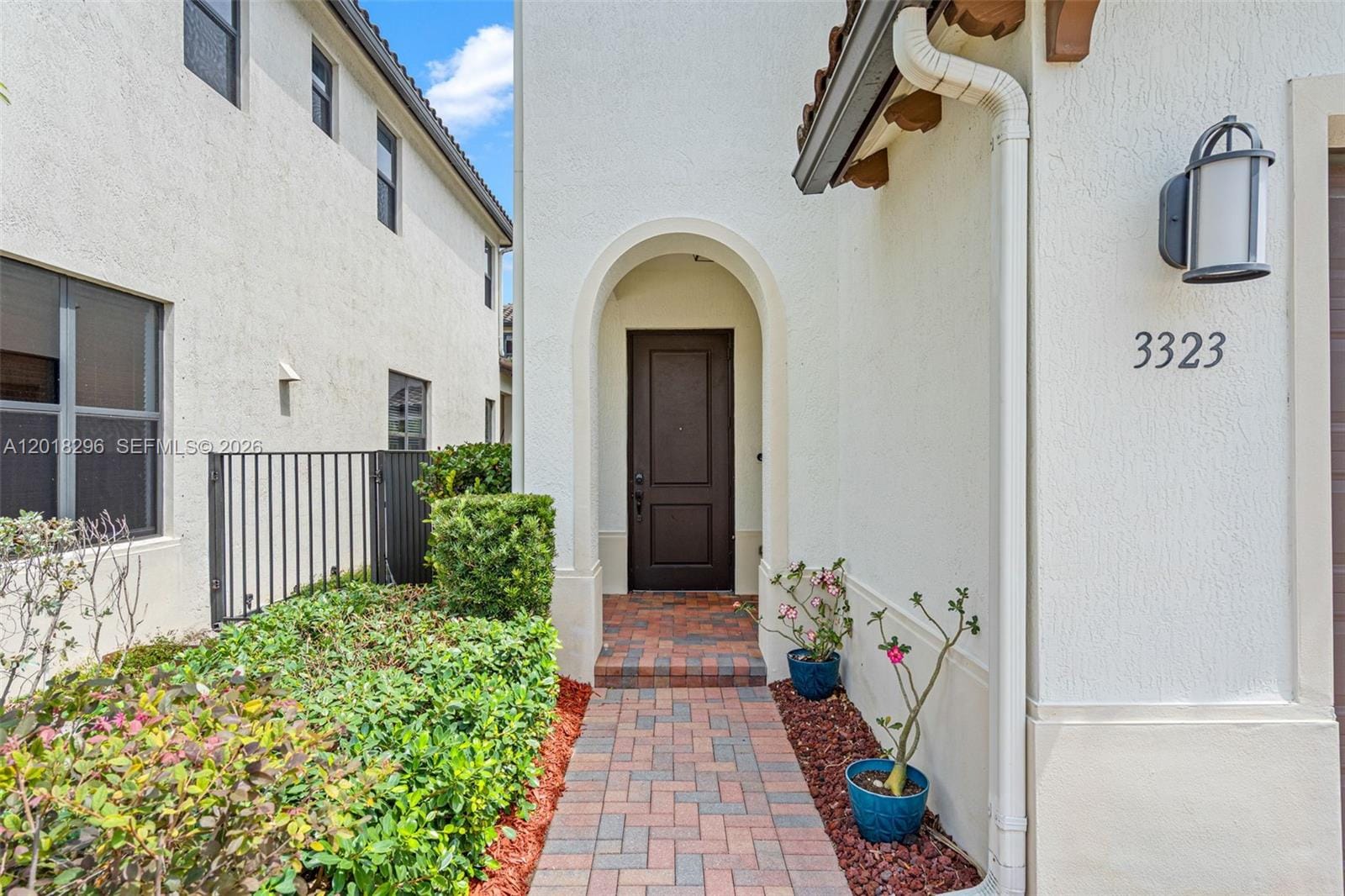 3323 W 96th Place, Hialeah, FL 33018 photo 4