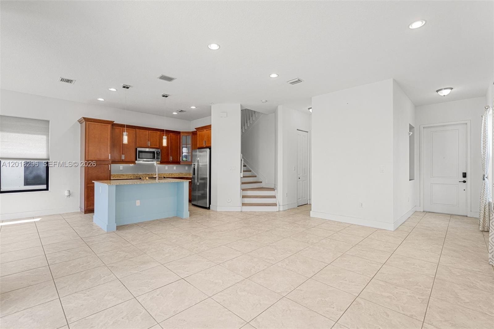 3323 W 96th Place, Hialeah, FL 33018 photo 7