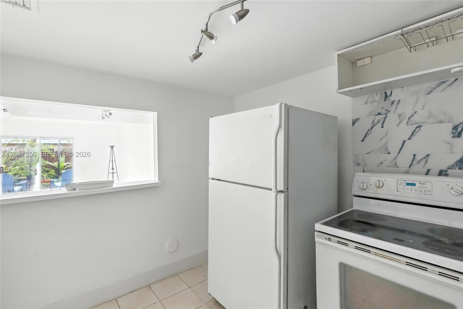 4165 SW 66th Terrace 109, Davie, FL 33314 photo 6