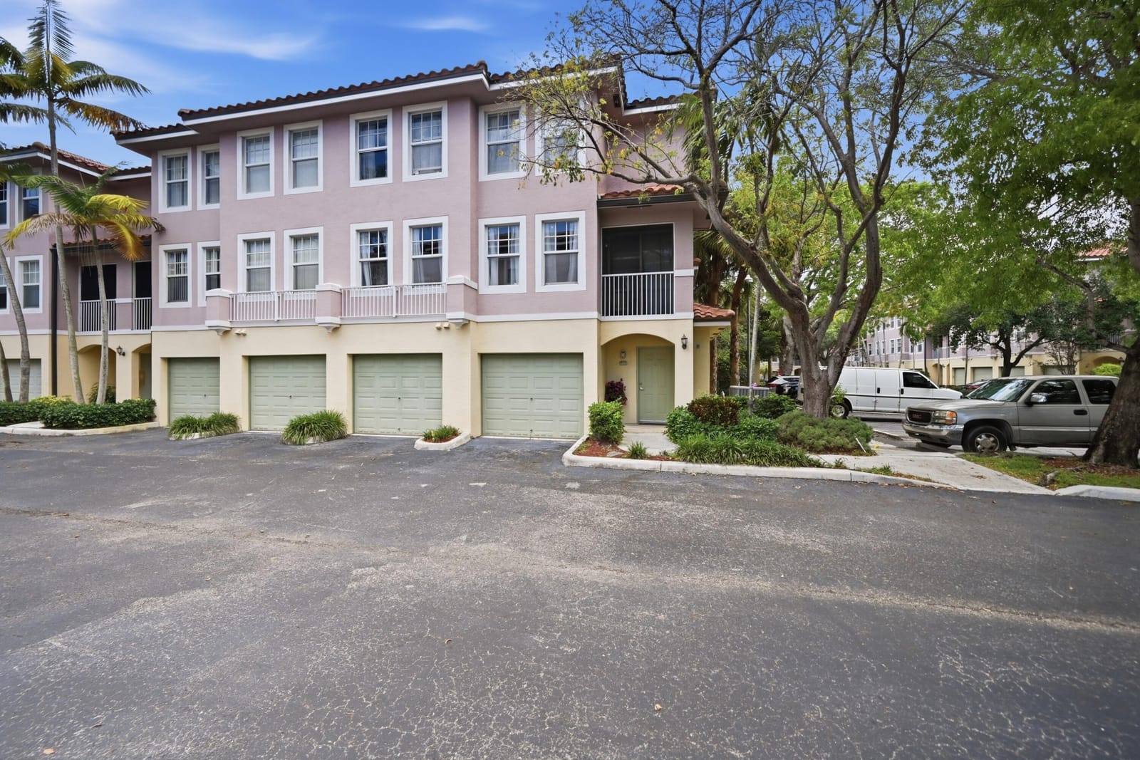 6450 W Sample Road 6450 — photo 2