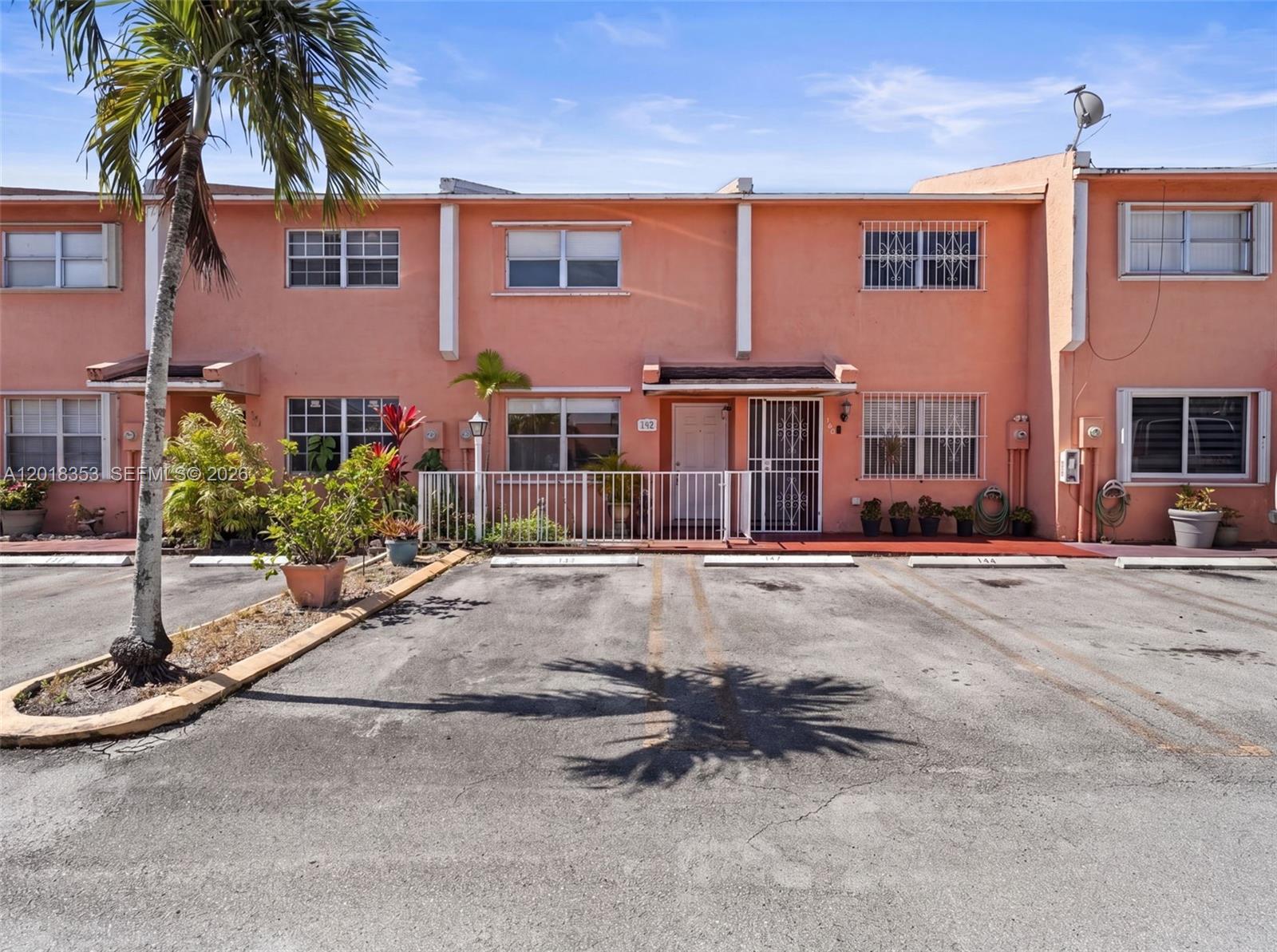 100 SW 110th Avenue 142, Sweetwater, FL 33174, Sweetwater