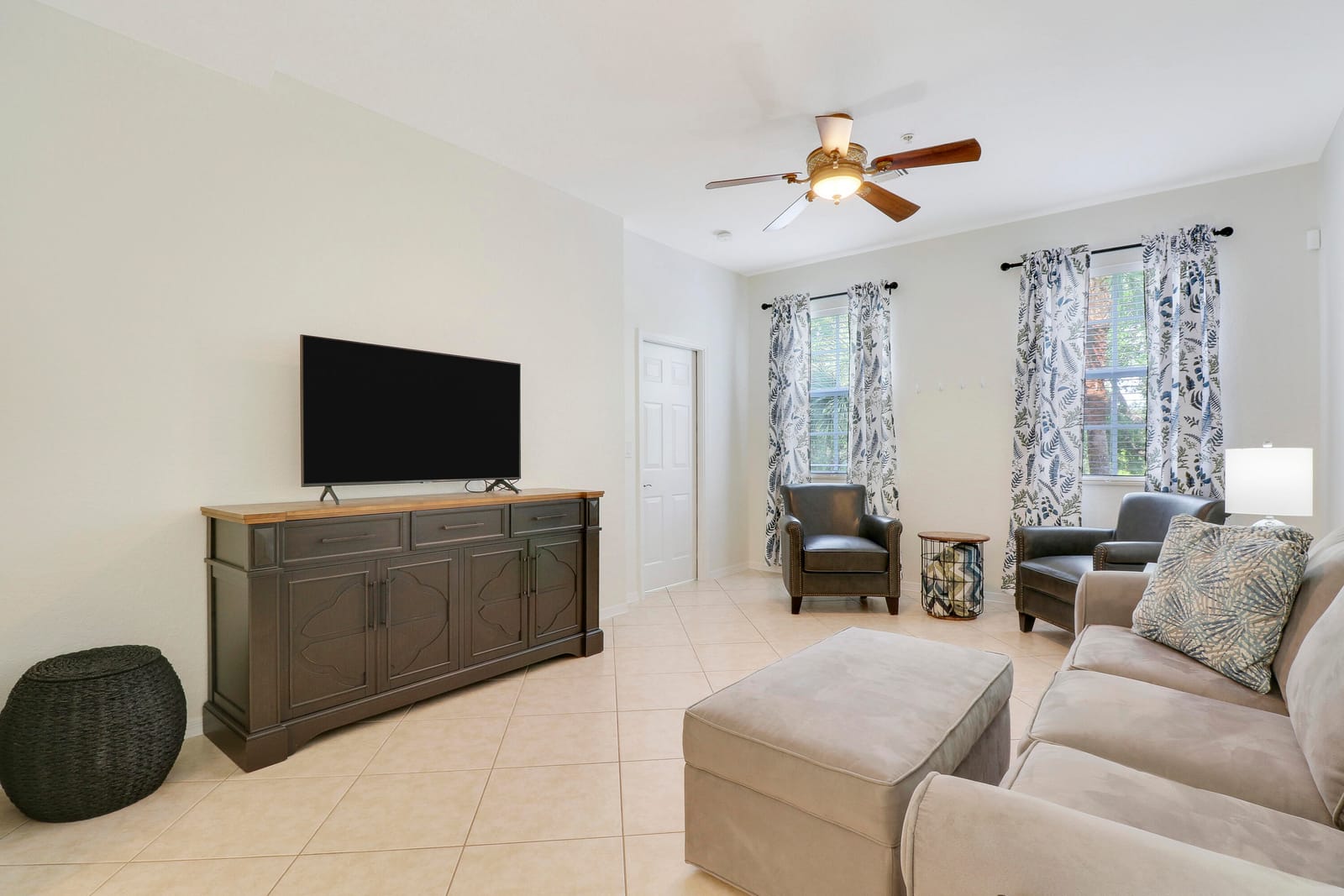 123 E Thatch Palm Circle, Jupiter, FL 33458 photo 6